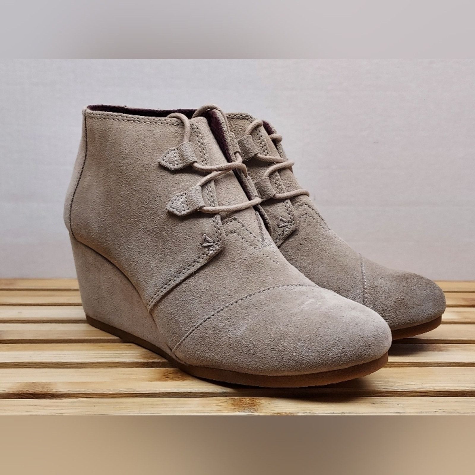 Toms TOMS Womens Beige Kala Wedge Ankle Booties Size 10 Size US 10 / IT 40 - 1 Thumbnail