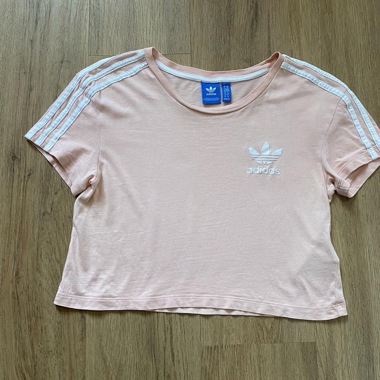 Adidas Pink Adidas cropped tee with white stripes Size US M / EU 48-50 / 2 - 1 Thumbnail