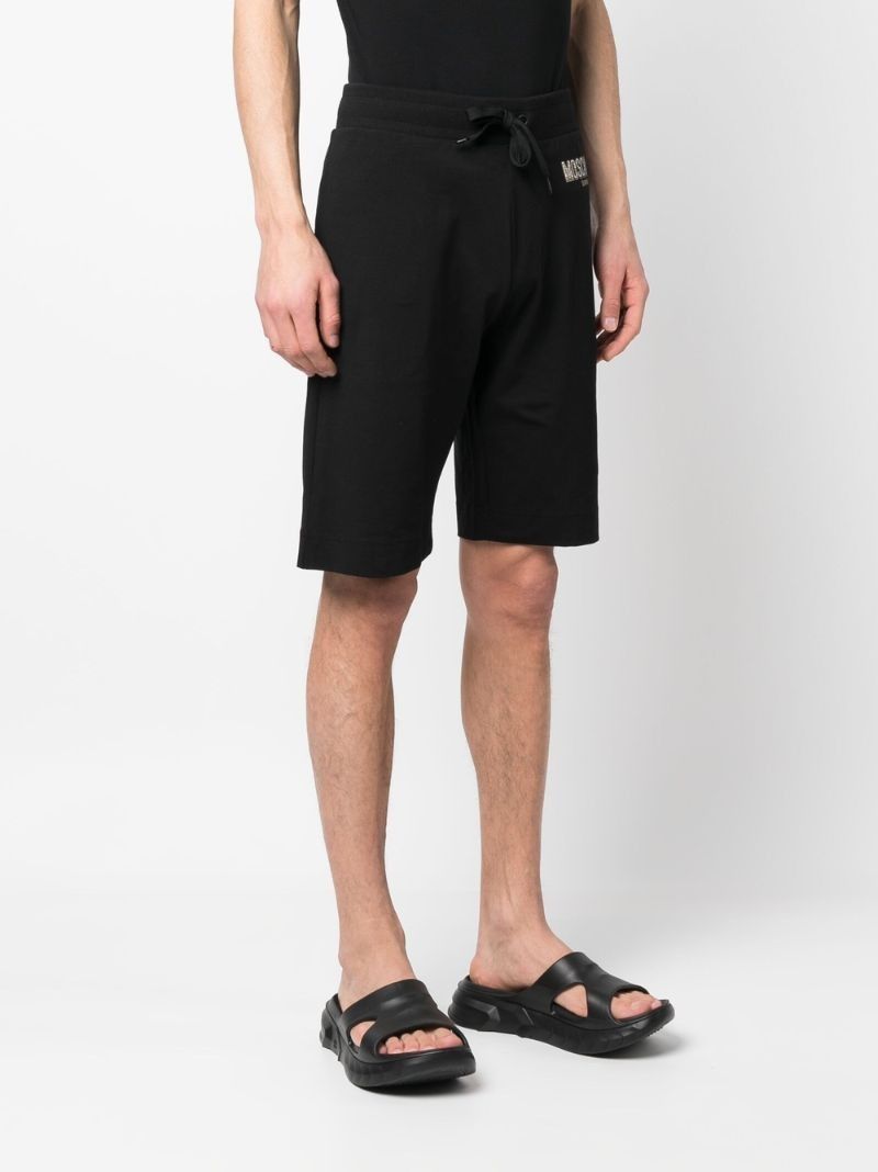 Moschino o1y0225 Logo Short in Black Size US 28 / EU 44 - 2 Thumbnail