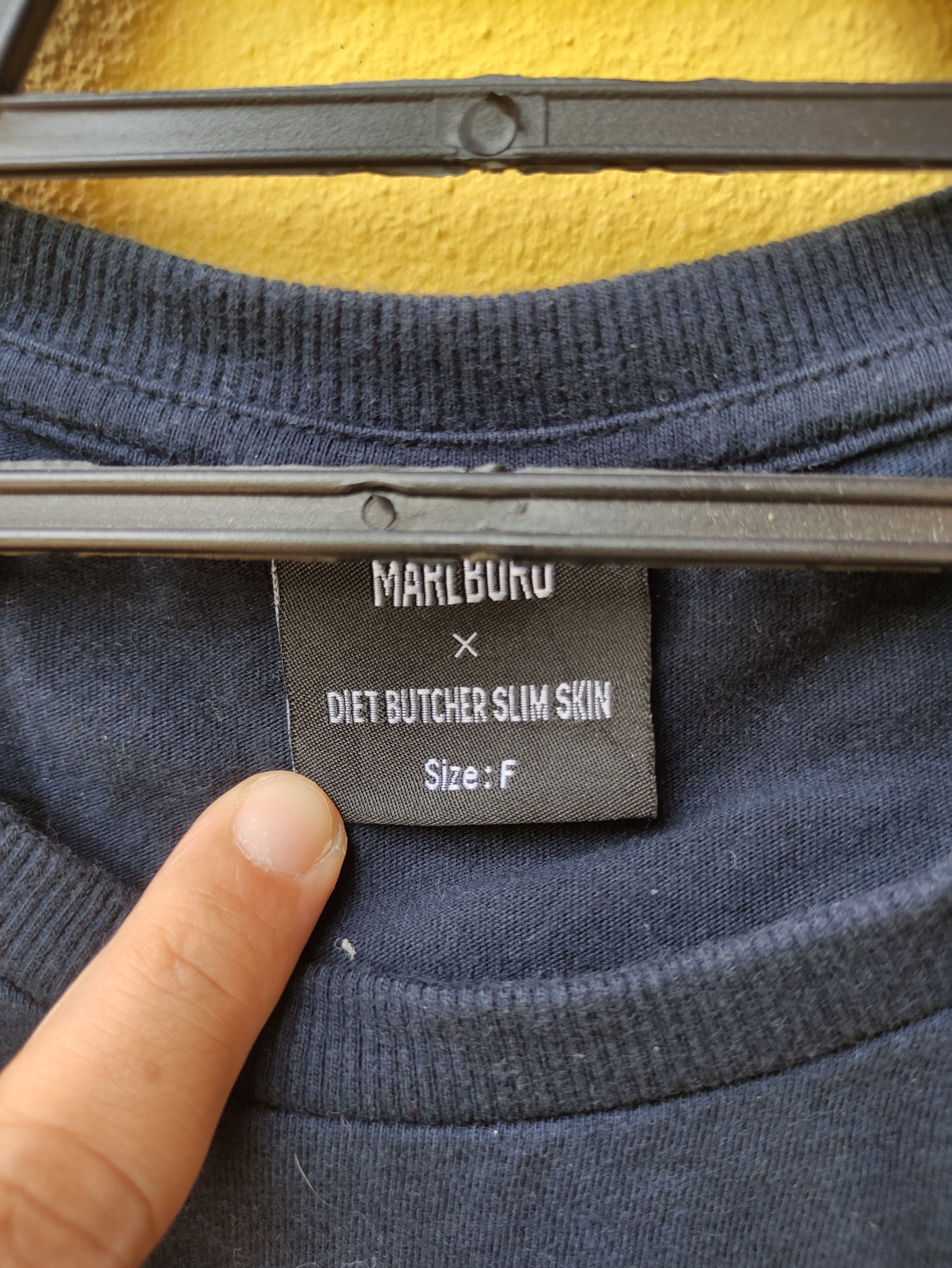 Diet Butcher Slim Skin MARLBORO x DIET BUTCHER SLIM SKIN TEE Size US M / EU 48-50 / 2 - 4 Thumbnail