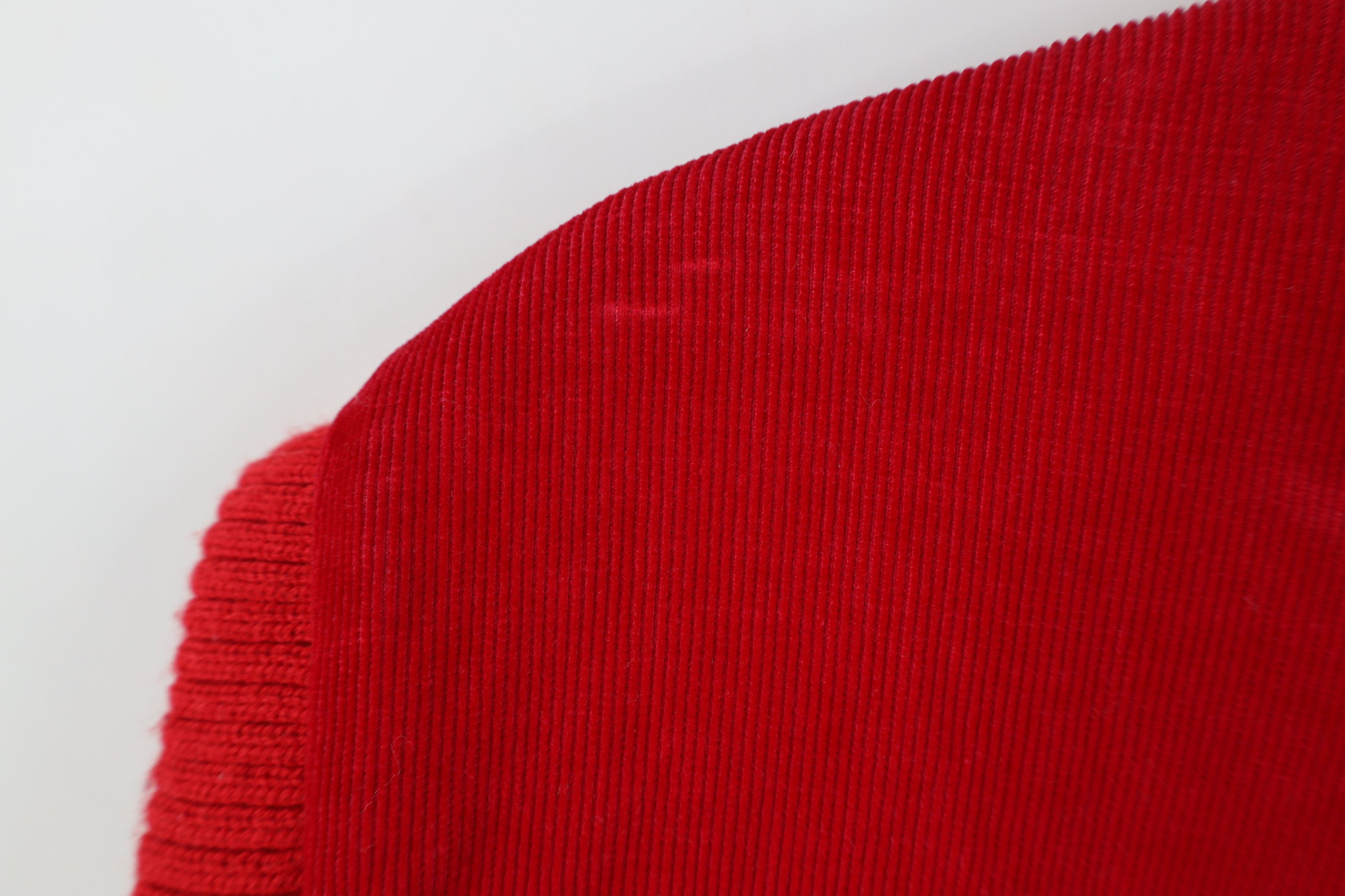 Vintage Vintage 70s 80s Streetwear Quilted Puffer Vest Jacket Red Size US XL / EU 56 / 4 - 11 Thumbnail