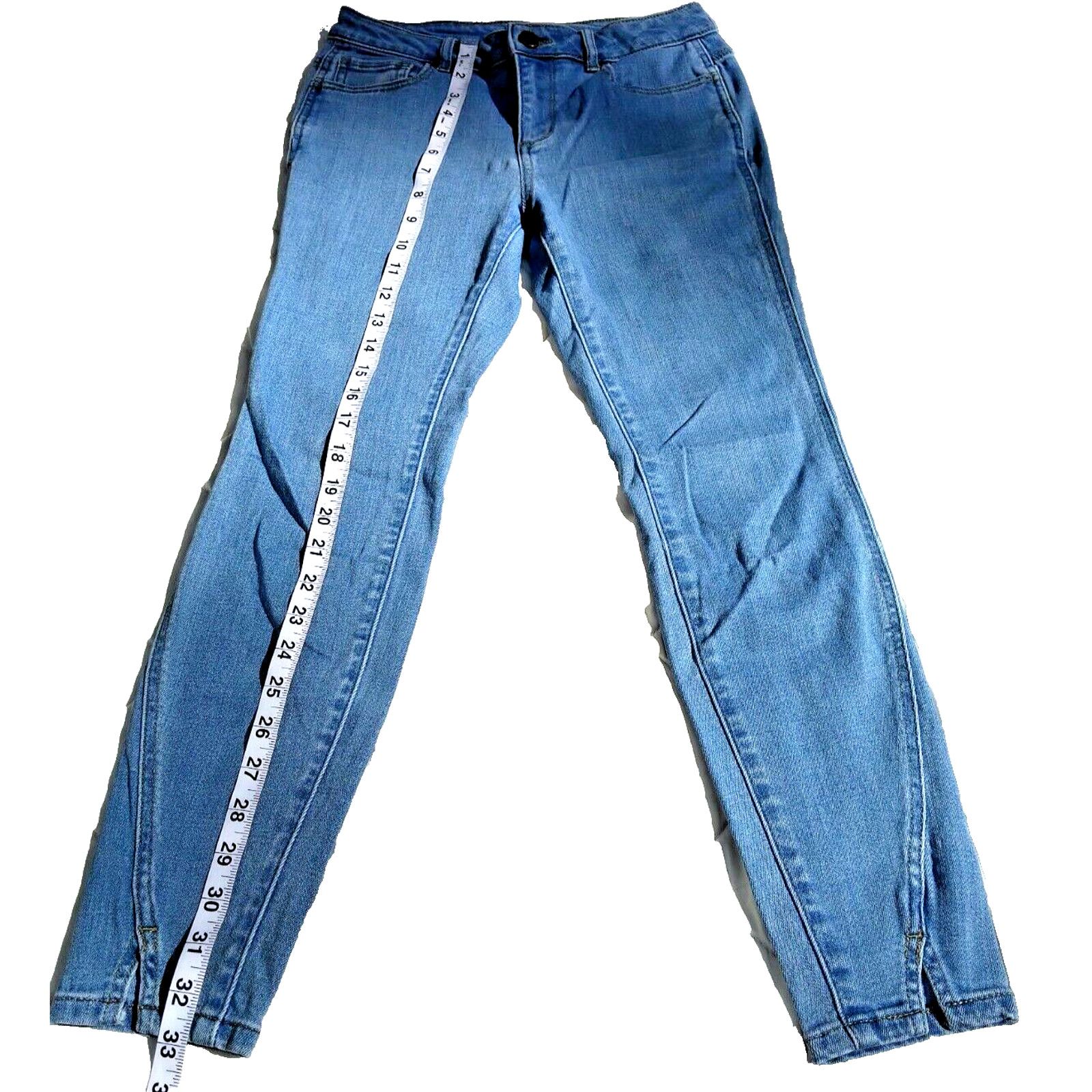 The Unbranded Brand Logo By Lori Goldstein Ladies Jeans 2P Light Stone Washed Size 25" / US 0 / IT 36 - 1 Thumbnail