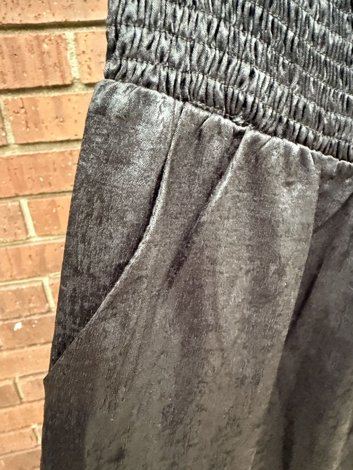 Other TCEC Black Smocked High Waist Joggers Pants Satin Size Small Size 24" / US 00 / IT 34 - 3 Thumbnail