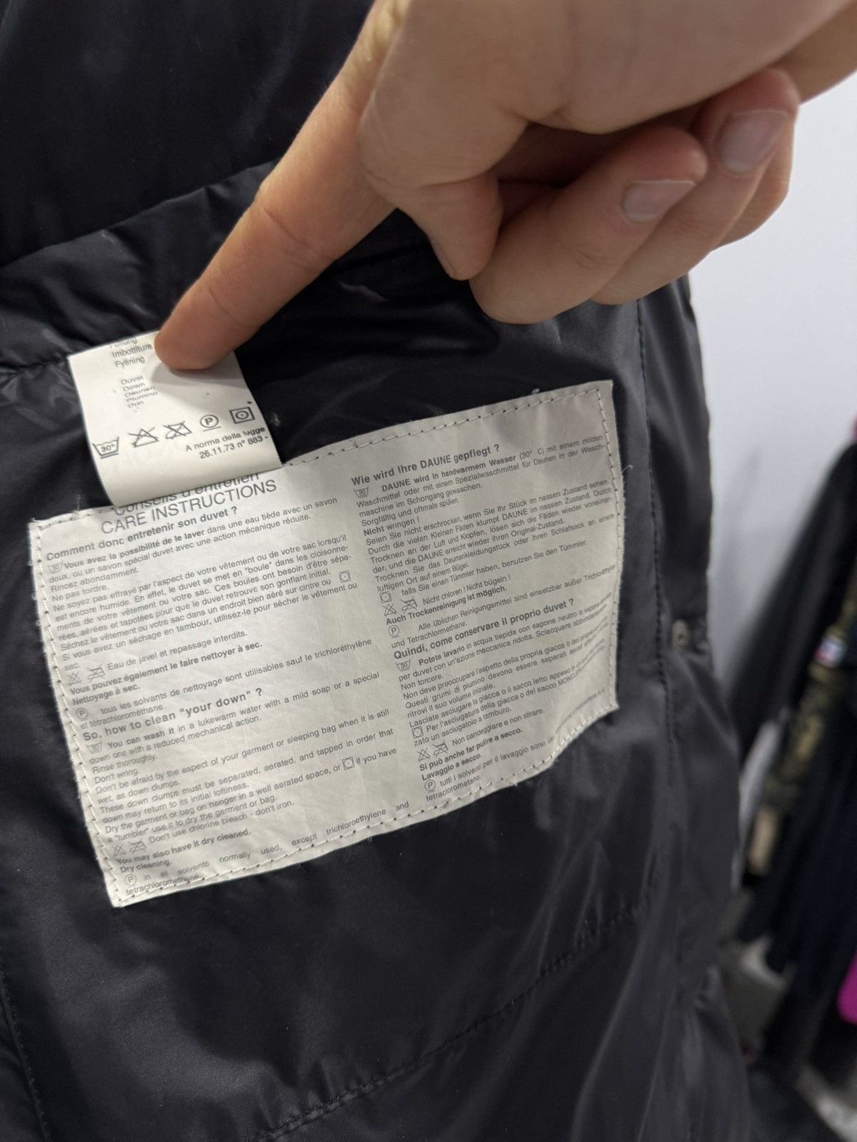 Moncler Moncler vintage down jacket 80’s size 3 L Size US L / EU 52-54 / 3 - 12 Thumbnail