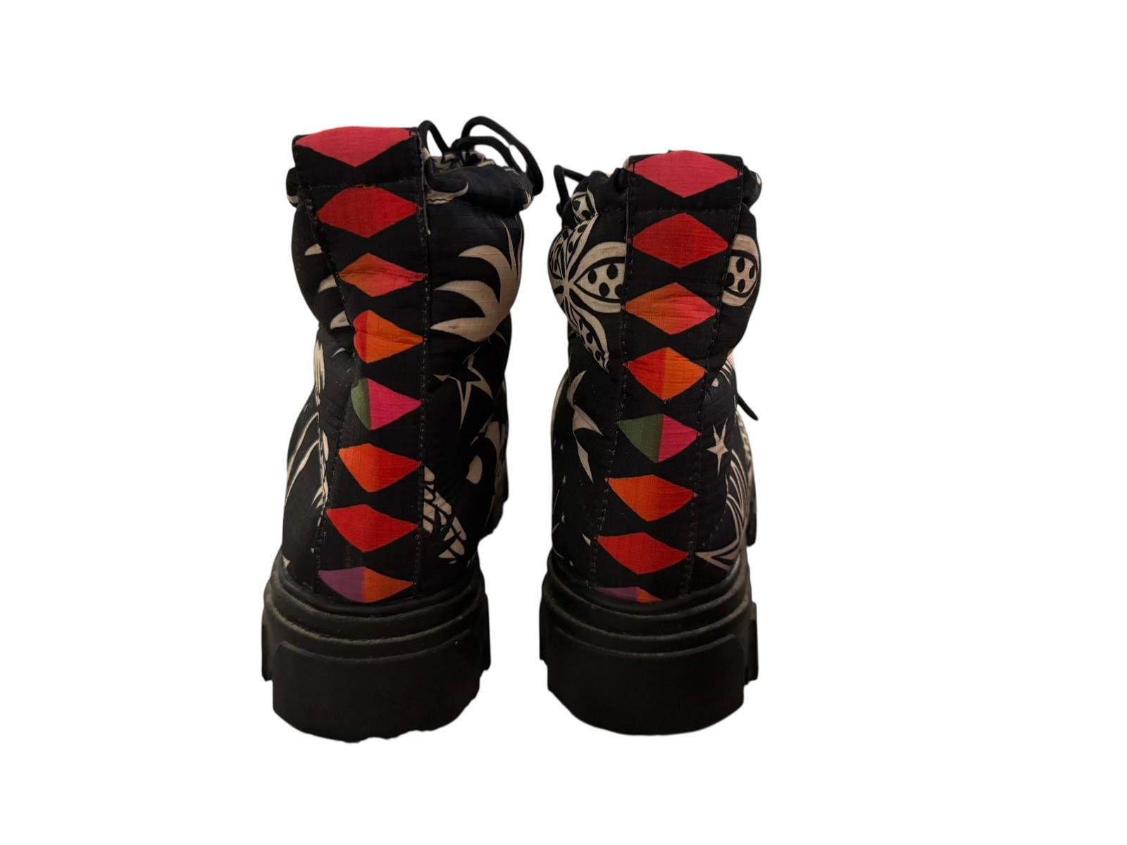 Farm Rio Farm Rio Cerrado Sky Lug Sole Puffer Booties Size US 8 / IT 38 - 2 Thumbnail