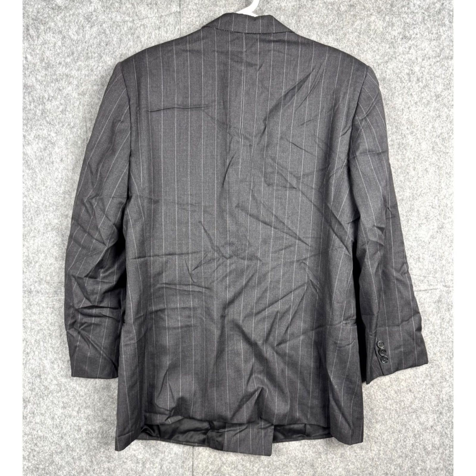Loro Piana Loro Piana Blazer Jacket Men 42R Gray Pin Stripe 100% Wool Drop Fit Saks 5th Avenue Blazer Mens Regular Chest 42 Gray Pinstripe Wool Jacket Size 42R - 4 Thumbnail