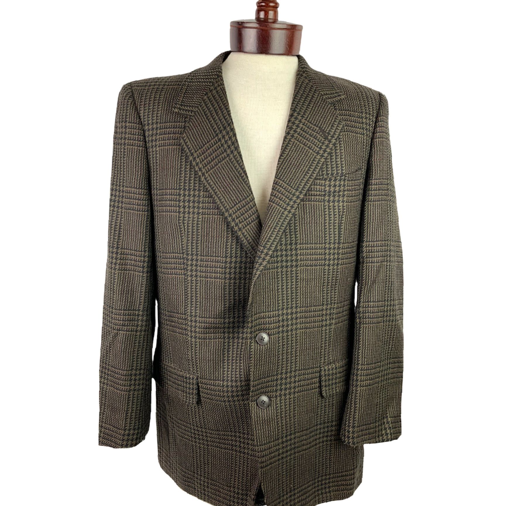 Bloomingdale's VINTAGE Bloomingdale's 42L Brown Plaid Wool Sports Coat 2 button Men’s Jacket Wool Sports Bloomingdale's Brown Plaid 42L 2 button Mens 90s style Size US XS / EU 42 / 0 - 2 Thumbnail