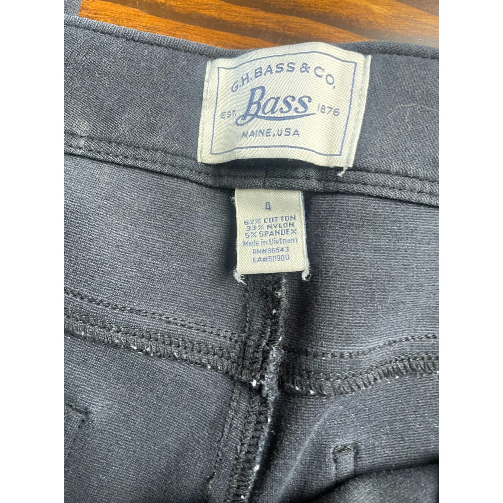 Vintage G.H. Bass & Co. Pants Women's 4 Black Pockets Straight Pants Size 27" / US 4 / IT 40 - 7 Thumbnail