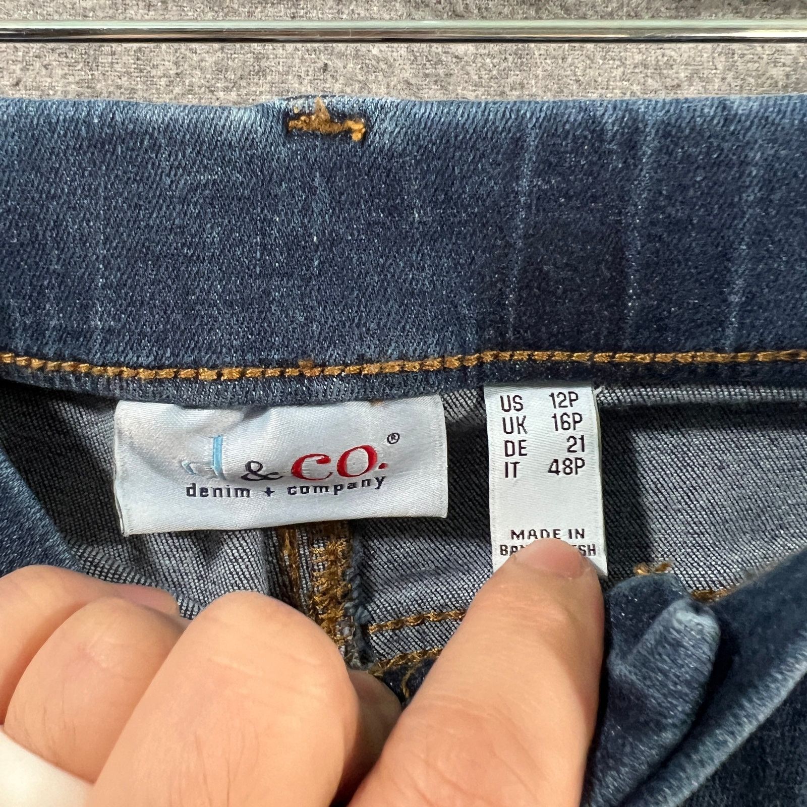 Other Denim & Co. Easy Stretch Denim Pull-On Bootcut Size 34" / US 12 / IT 48 - 3 Thumbnail