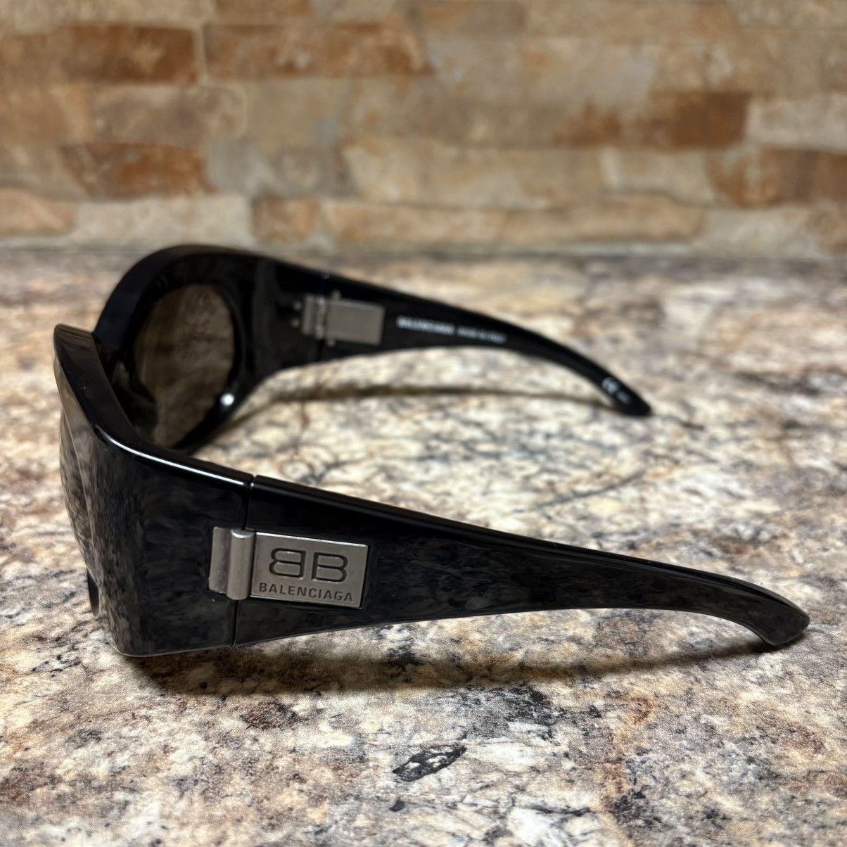 Balenciaga Balenciaga BB0189S Bold Round BB Logo Sunglasses Size ONE SIZE - 3 Thumbnail
