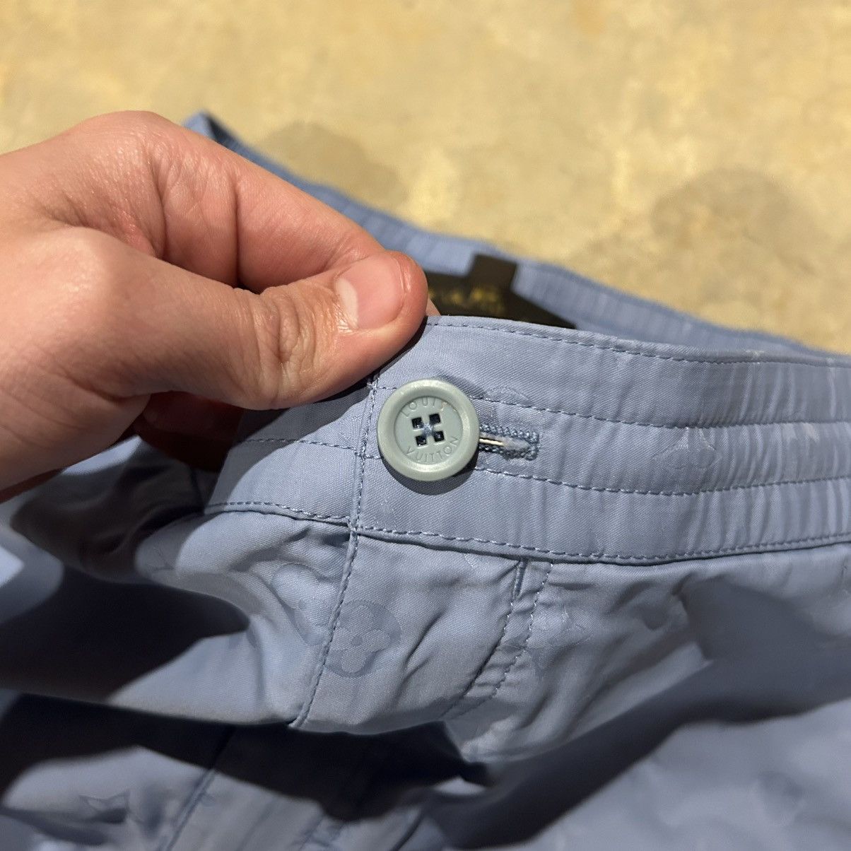 Designer × Louis Vuitton Louis Vuitton Monogram LV Print Nylon Baby Blue Shorts Size US 33 - 6 Thumbnail
