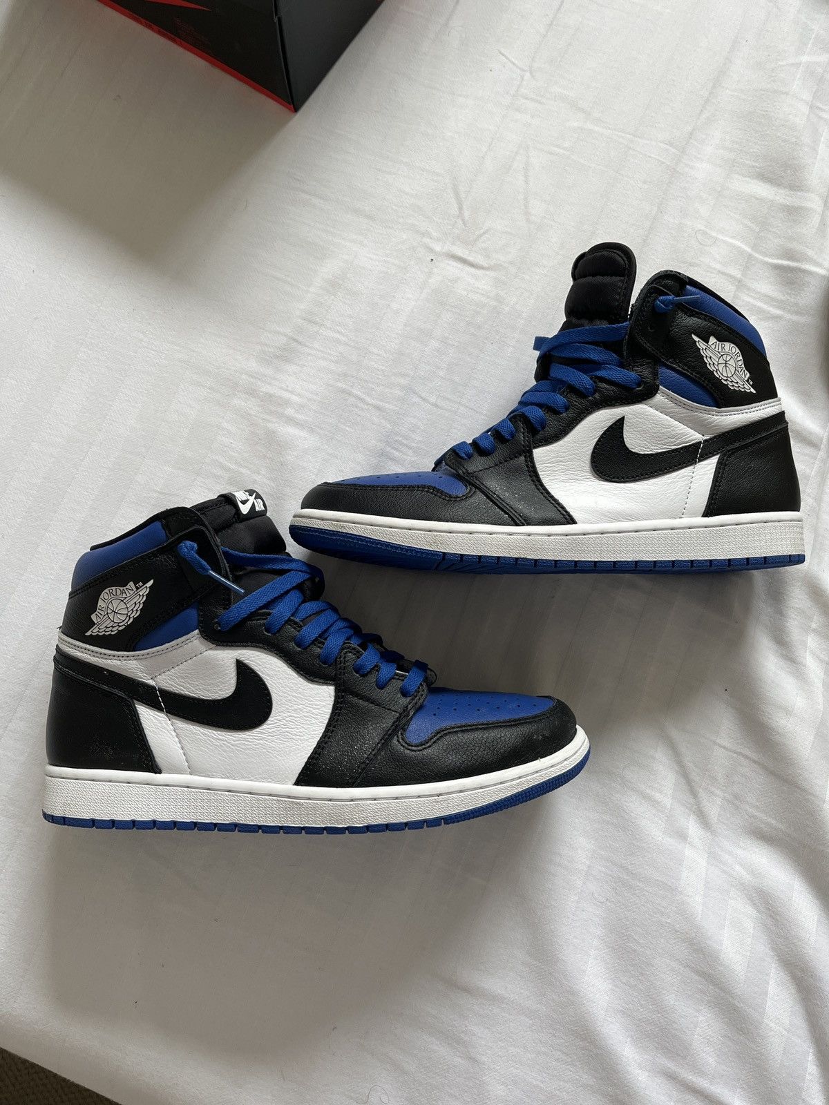Nike Air Jordan 1 Retro High OG Game Royal Size US 11 / EU 44 - 2 Thumbnail
