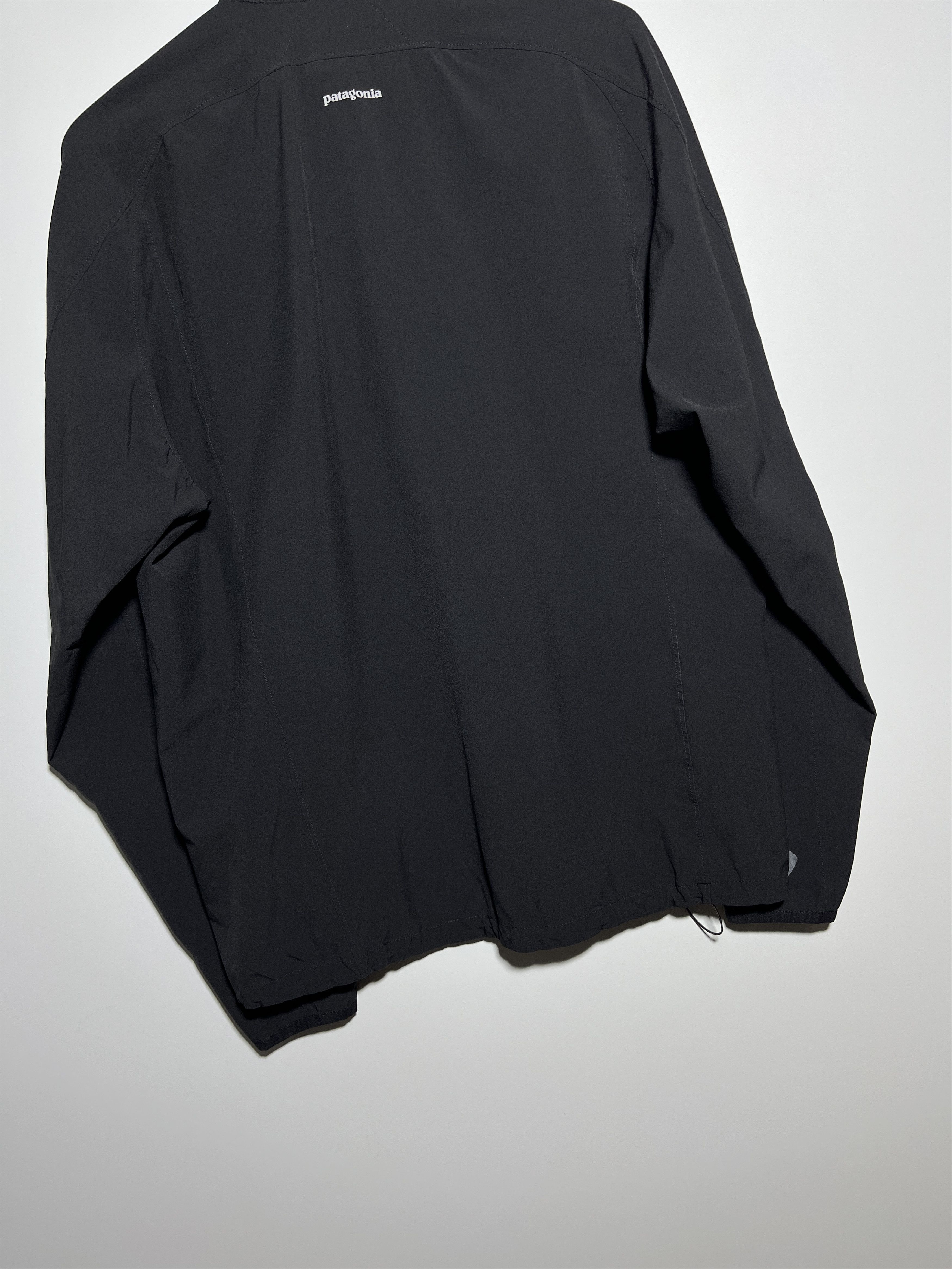 Patagonia Patagonia Reflective Logos Black Lightweight Running Jacket Size US XL / EU 56 / 4 - 8 Thumbnail