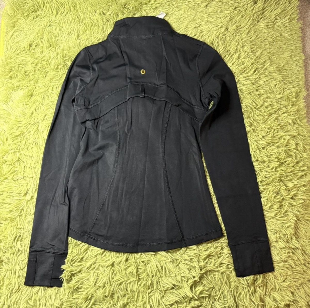Lululemon Lululemon Black and Gold Define Jacket and Leggings Set Size M / US 6-8 / IT 42-44 - 2 Thumbnail