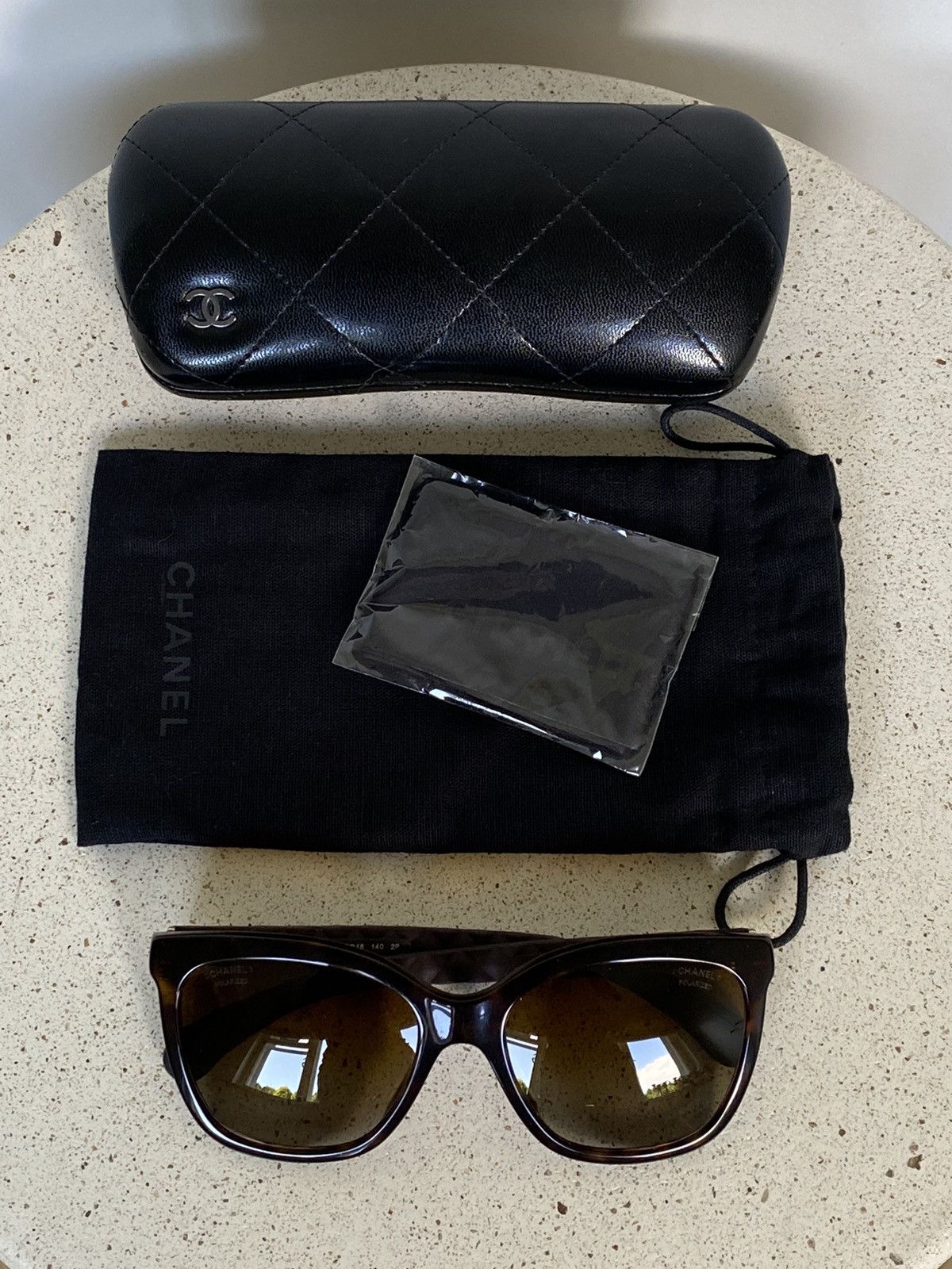 Chanel NEW! Chanel CC 5288 Quilted sunglasses in Brown Size ONE SIZE - 12 Thumbnail