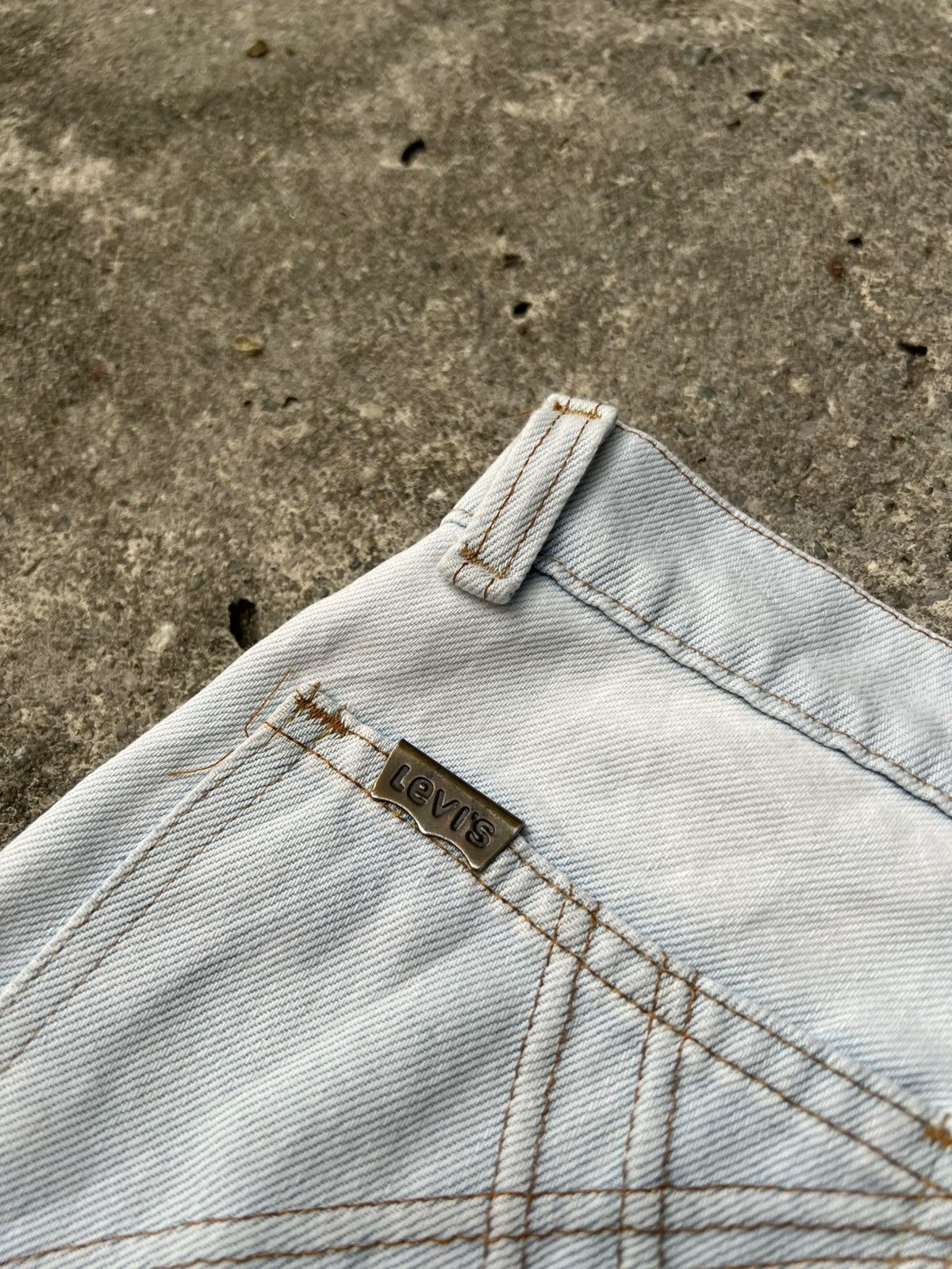 Levi's Vintage 80’s Levis Oren Tag Light Wash Jean Size US 28 / EU 44 - 21 Thumbnail
