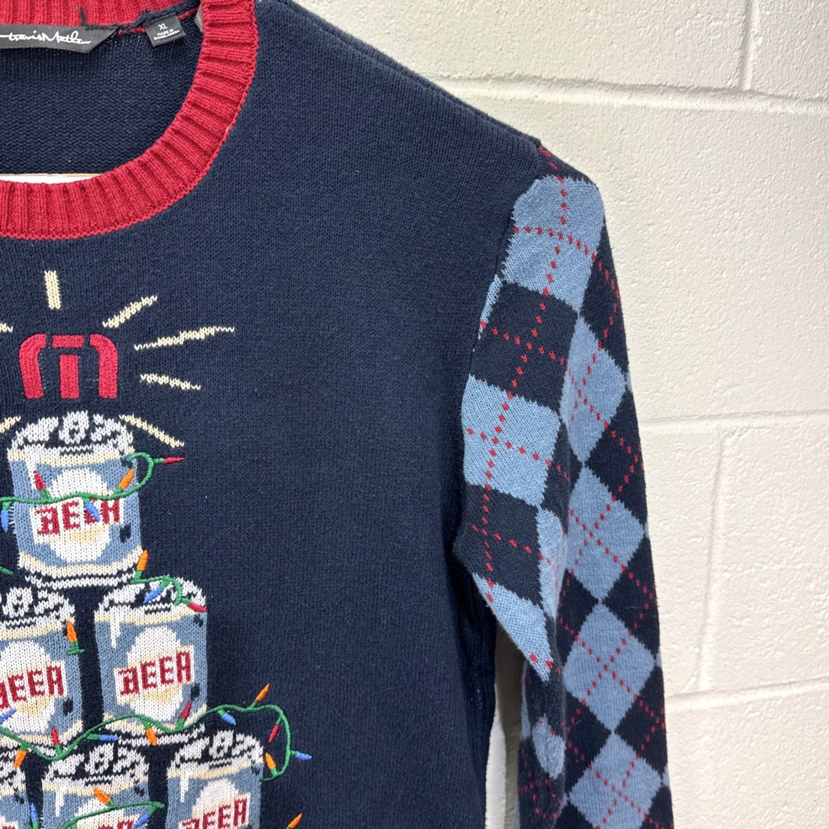 TravisMathew Travis Mathew Sweater Shirt MENS XL Christmas Ugly Sweater Graphic Print Santa Beer Blue Knit Pullover Mens XL Christmas 90s? Wait no. Size US XL / EU 56 / 4 - 7 Thumbnail