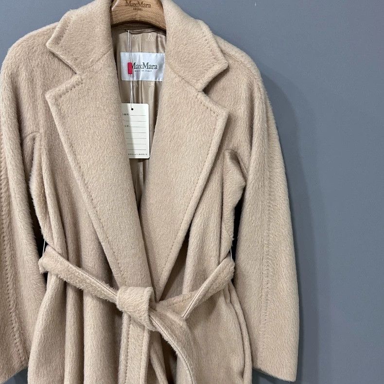 Max Mara Max Mara Camel Long Hair Coat Size M / US 6-8 / IT 42-44 - 2 Thumbnail