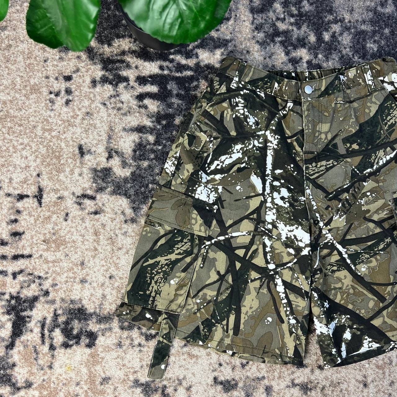 Realtree Realtree Vintage Baggy Cargo Allover Print Shorts Size US 30 / EU 46 - 4 Thumbnail