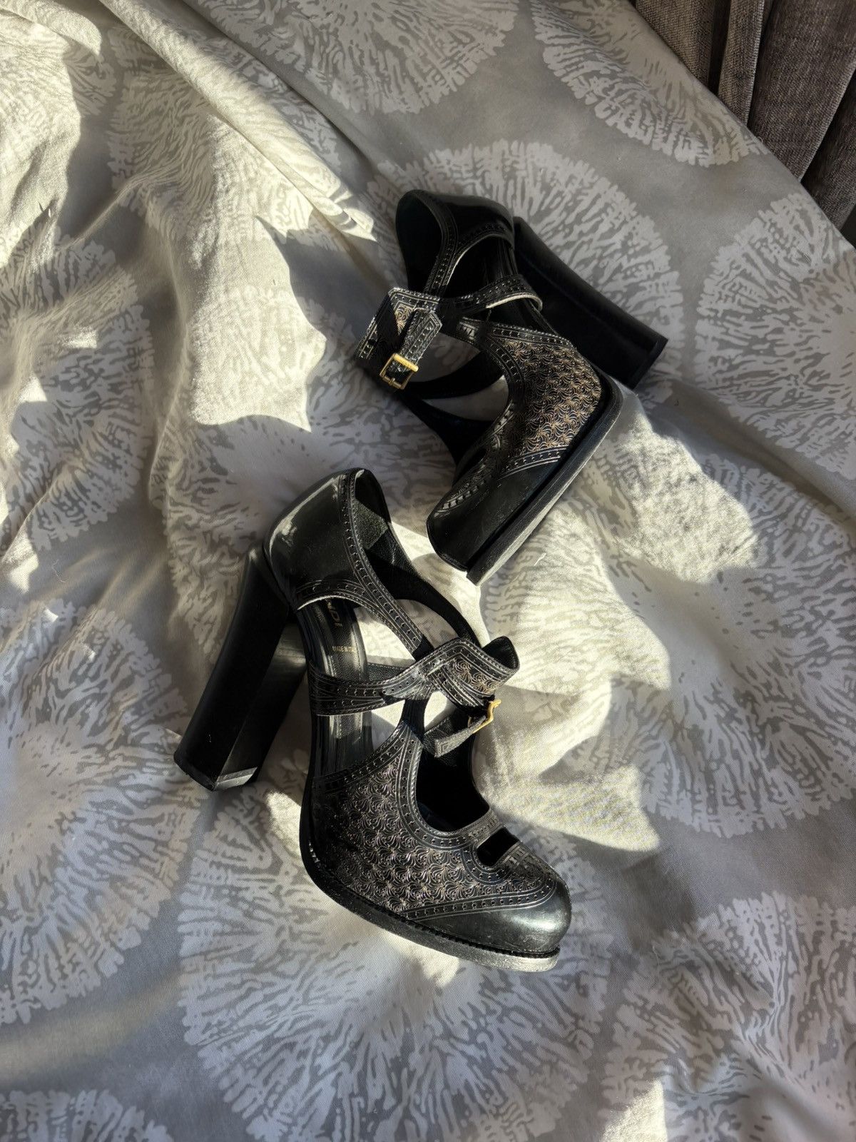 Fendi Fendi heels Size US 8.5 / IT 38.5 - 2 Thumbnail