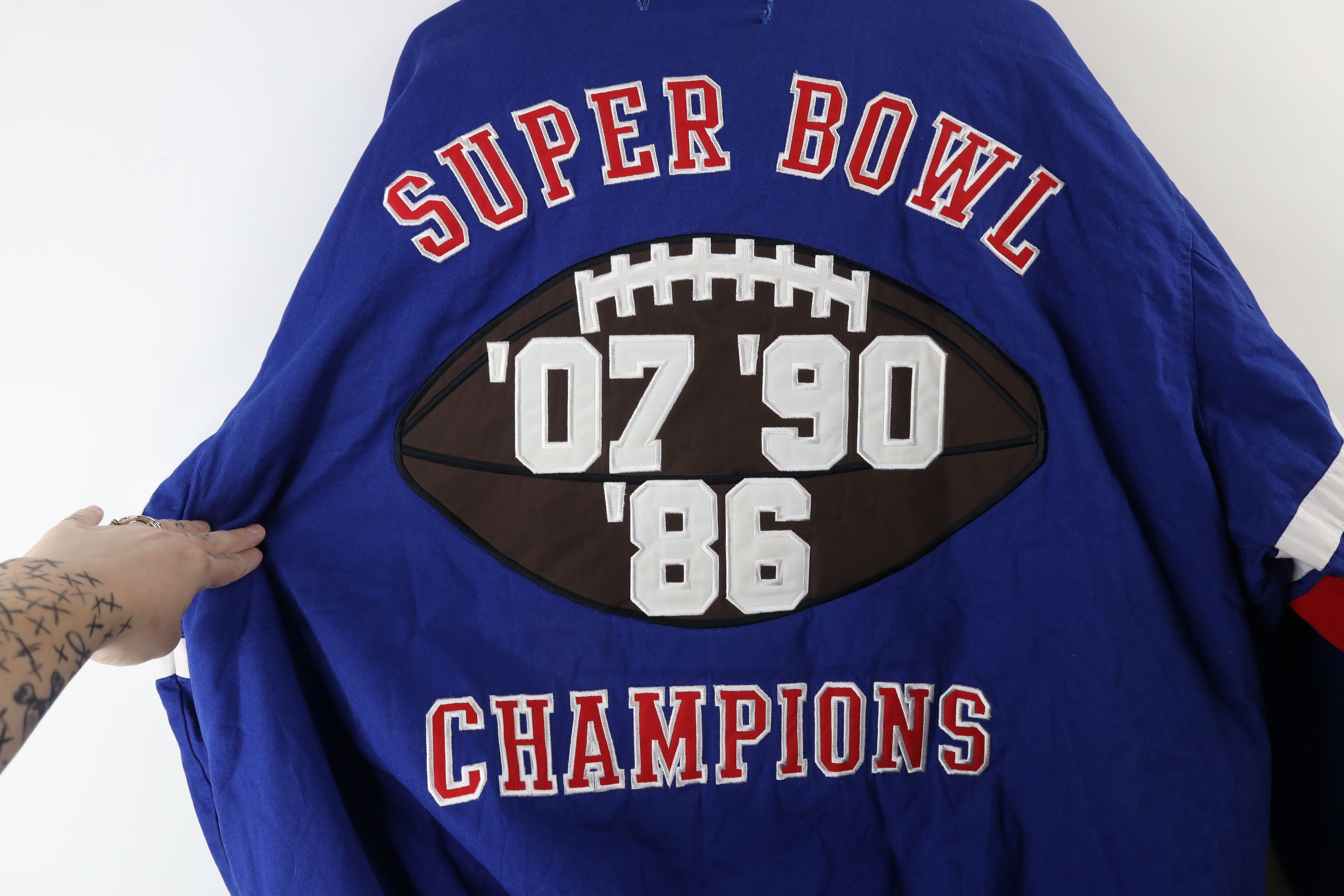 Vintage Vintage Y2K Reversible Bowl Champs New York Giants Jacket Size US XXL / EU 58 / 5 - 19 Thumbnail