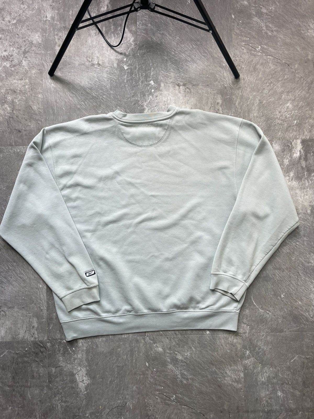 Reebok Vintage Reebok Liverpool 90s Sweatshirt Football Soccer RARE Size US XL / EU 56 / 4 - 6 Thumbnail
