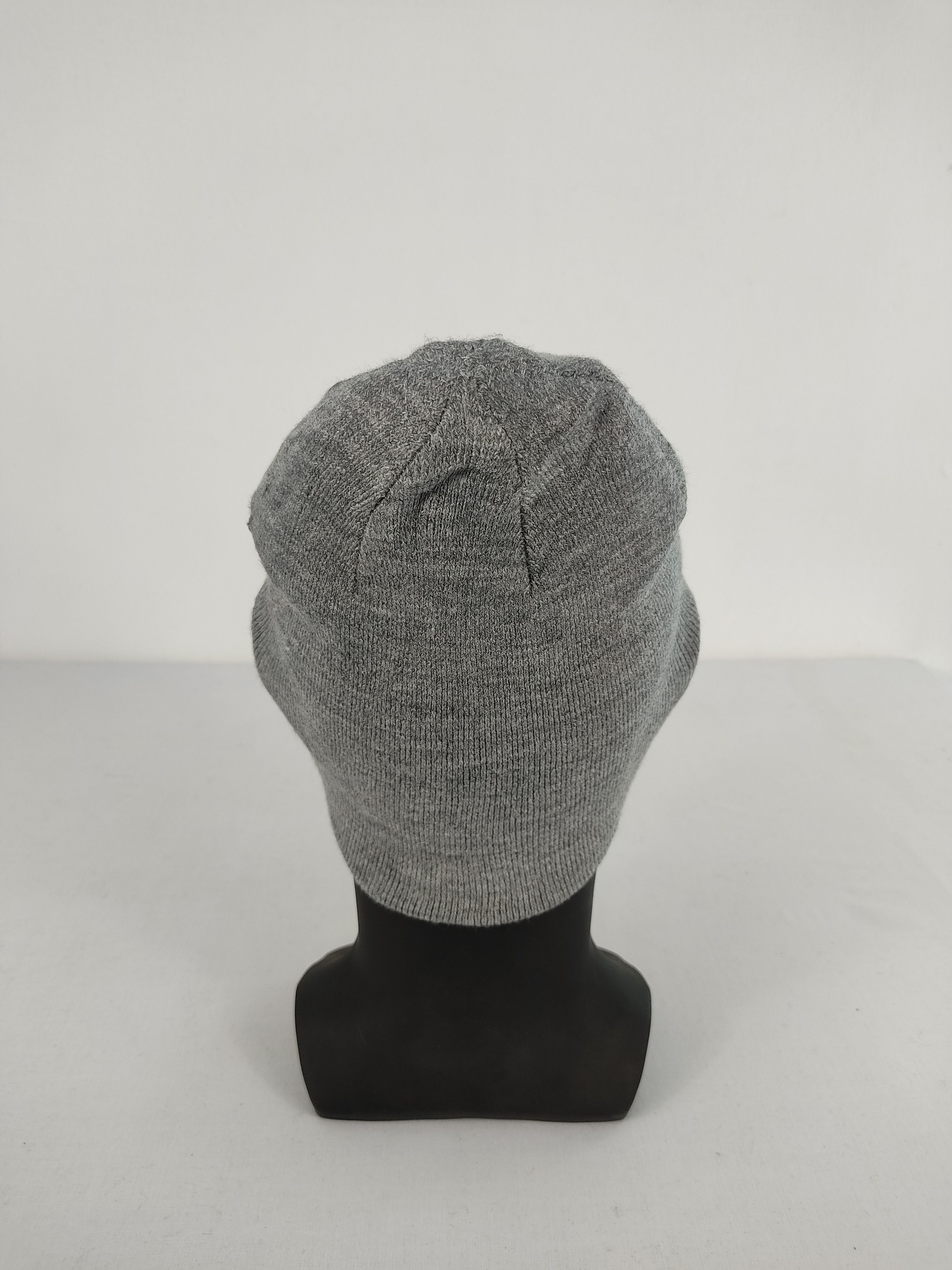 H&M H&M "Me" Big Logo Beanie / Snow Hat / Snow Cap Size ONE SIZE - 4 Thumbnail