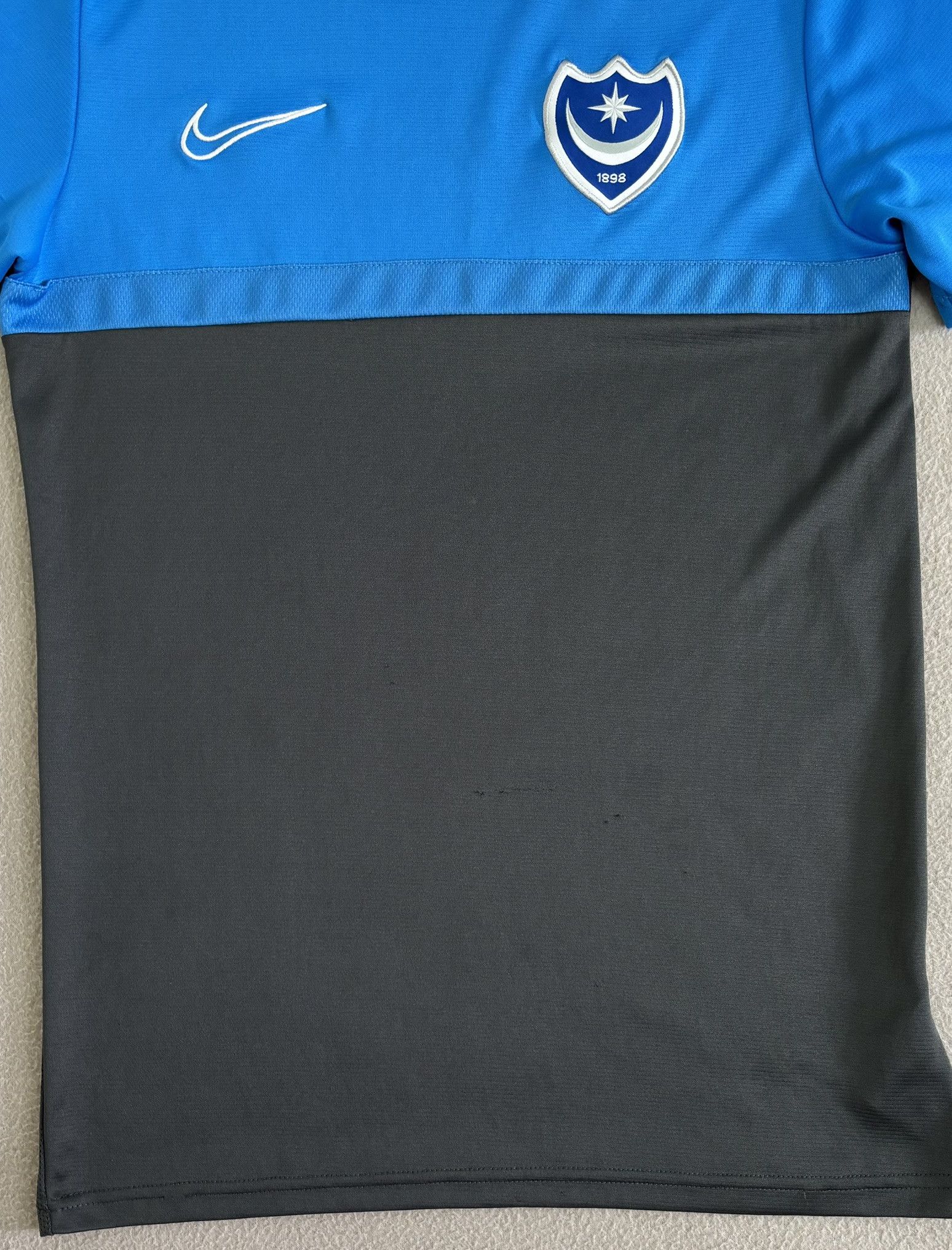 Nike Portsmouth FC Nike Football Jersey Size S Size US S / EU 44-46 / 1 - 8 Thumbnail