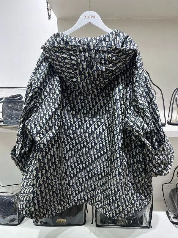 Dior Dior Women's Hooded Rain Jacket in Blue . Size XS / US 0-2 / IT 36-38 - 2 Thumbnail