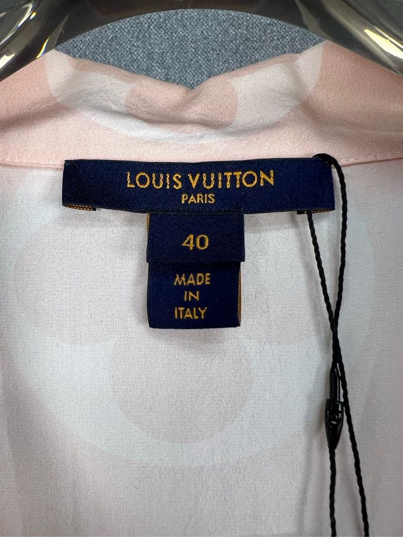 Louis Vuitton Louis Vuitton Presbyopia Gradient Full LOGO Short Sleeve S Size S / US 4 / IT 40 - 3 Thumbnail