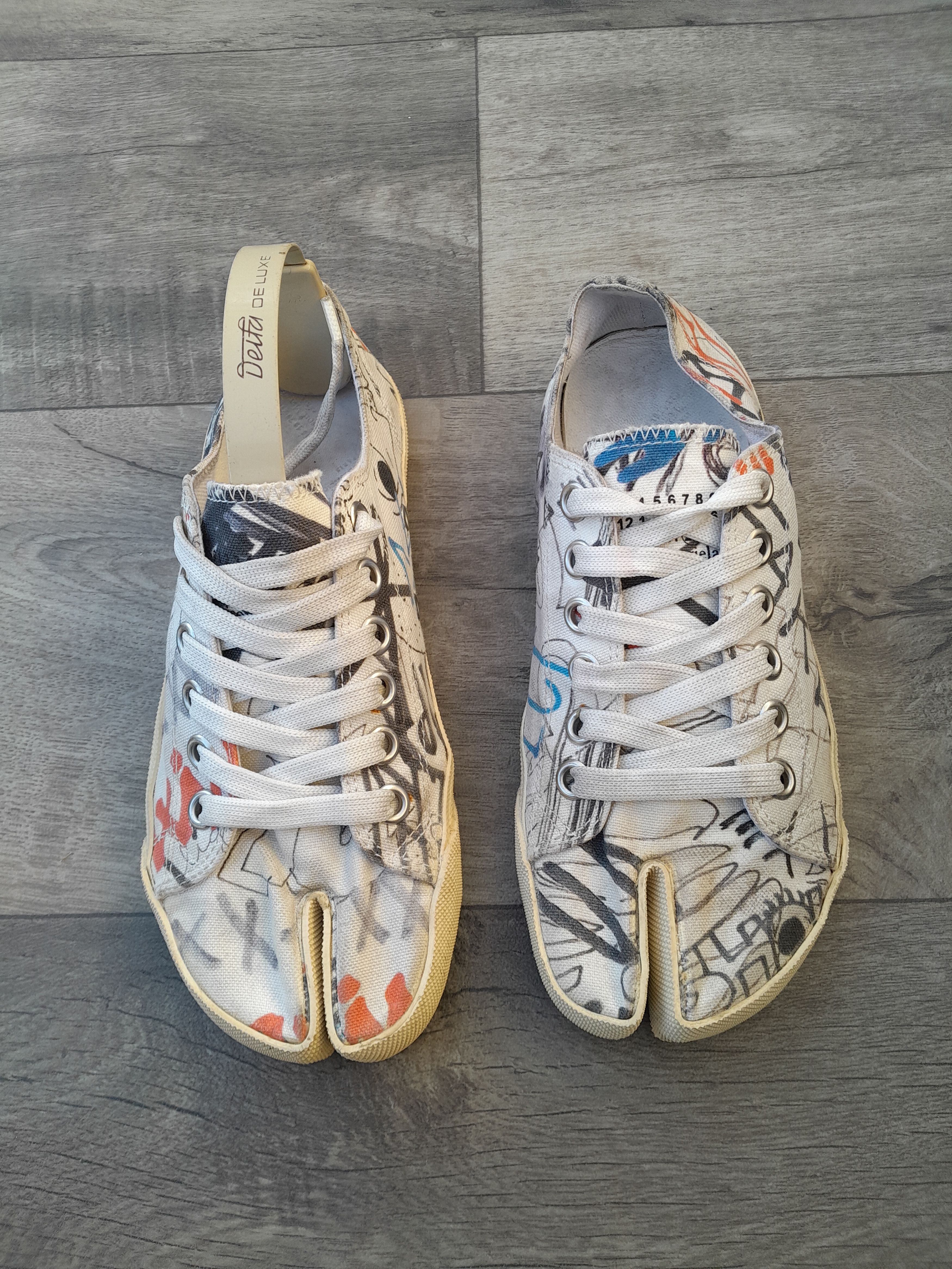 Maison Margiela low-top canvas Tabi sneakers
