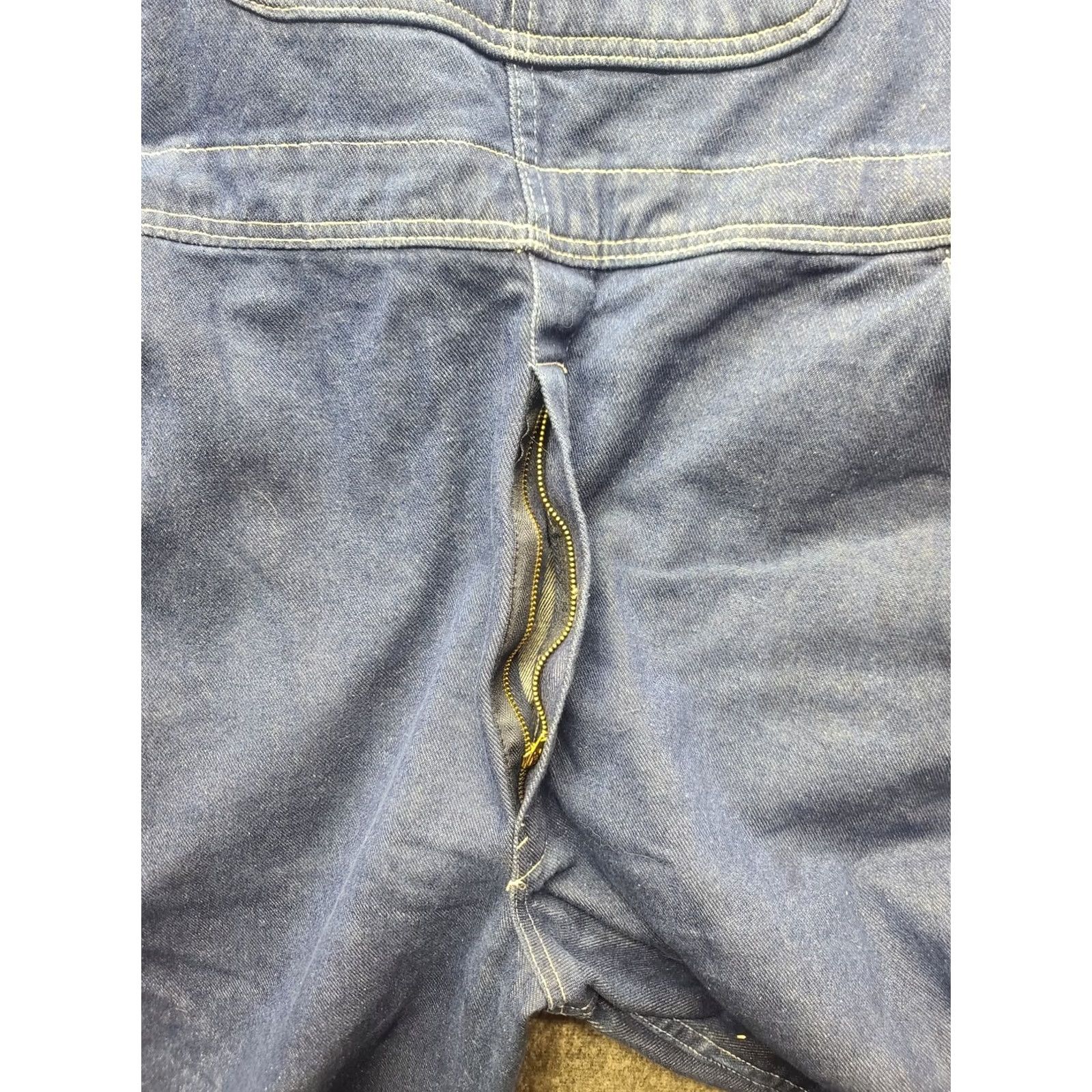 Dickies Genuine Dickies Overall Bibs Mens L 42x31 Regular Fit Denim Blue 90s USA Workwear Gympcore? Size US 33 - 6 Thumbnail