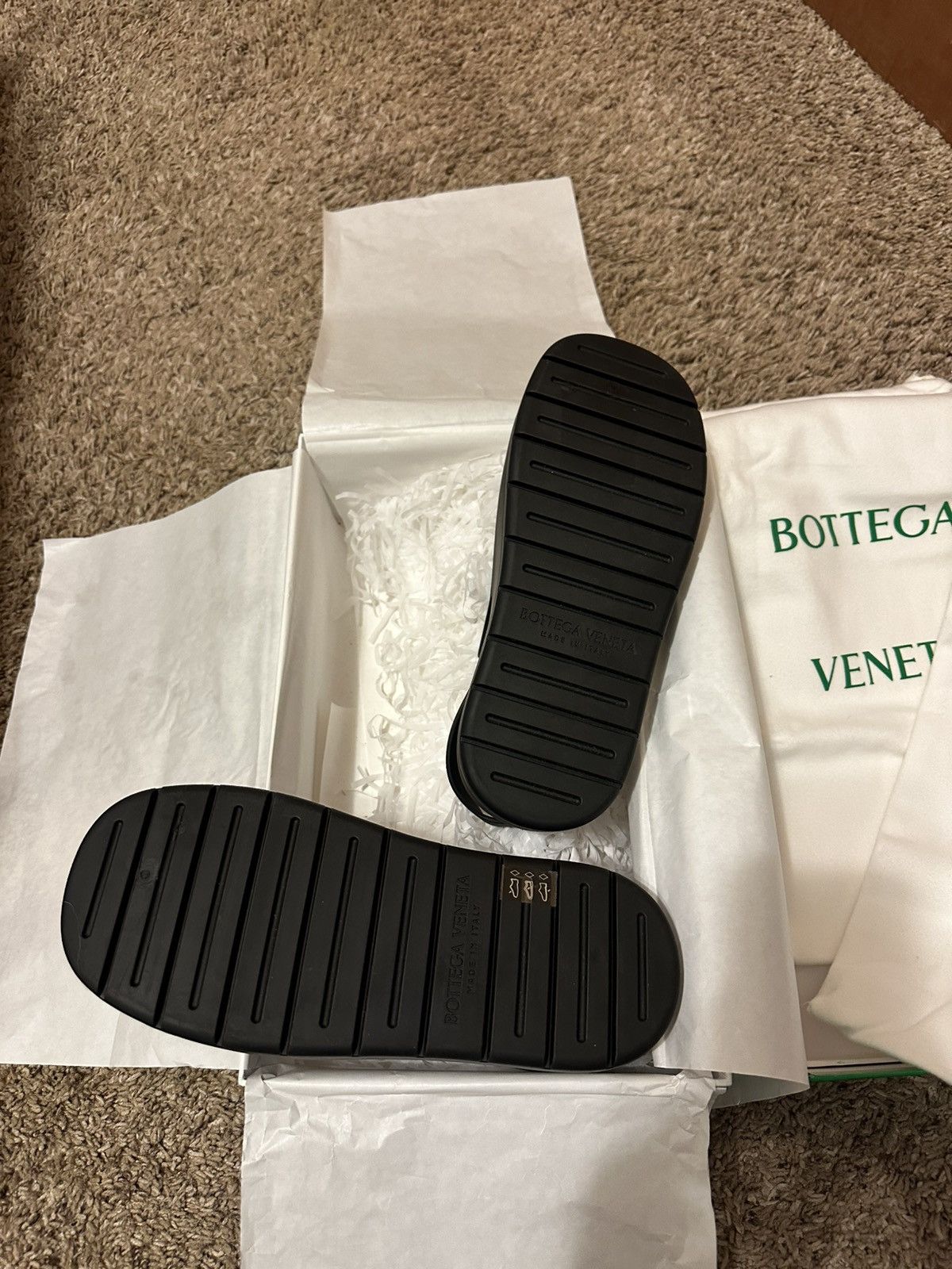 Bottega Veneta BOTTEGA VENETA Black Puddle Sandal Loafers Size US 7 / EU 40 - 16 Thumbnail