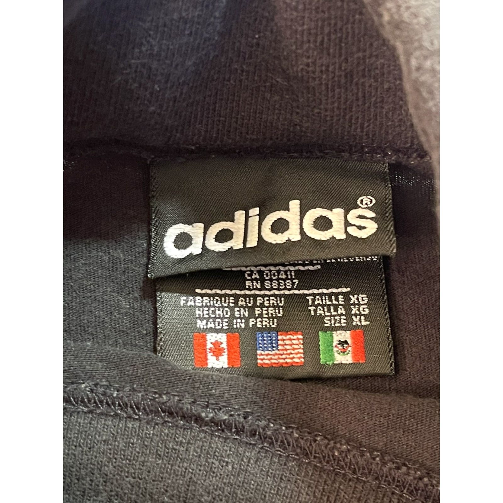 Adidas VINTAGE adidas Shirt Turtleneck XL Black Men USA Logo 90s Sports Ski Nautical Retro Size US XL / EU 56 / 4 - 3 Thumbnail