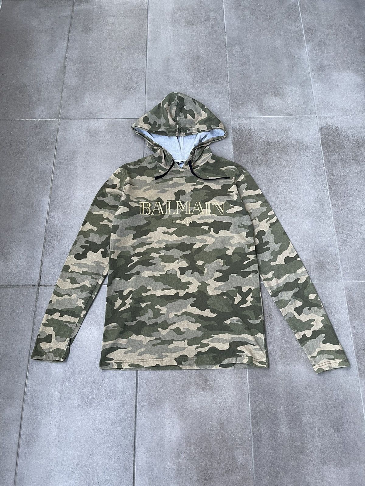 Balmain AW17 Balmain Logo Camo Print Thin Hoodie Size US S / EU 44-46 / 1 - 2 Thumbnail