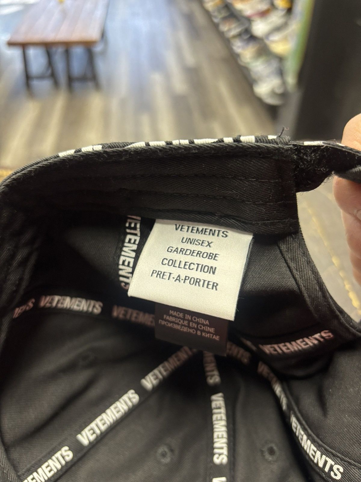 Vetements Vetements repeat logo hat Size ONE SIZE - 4 Thumbnail