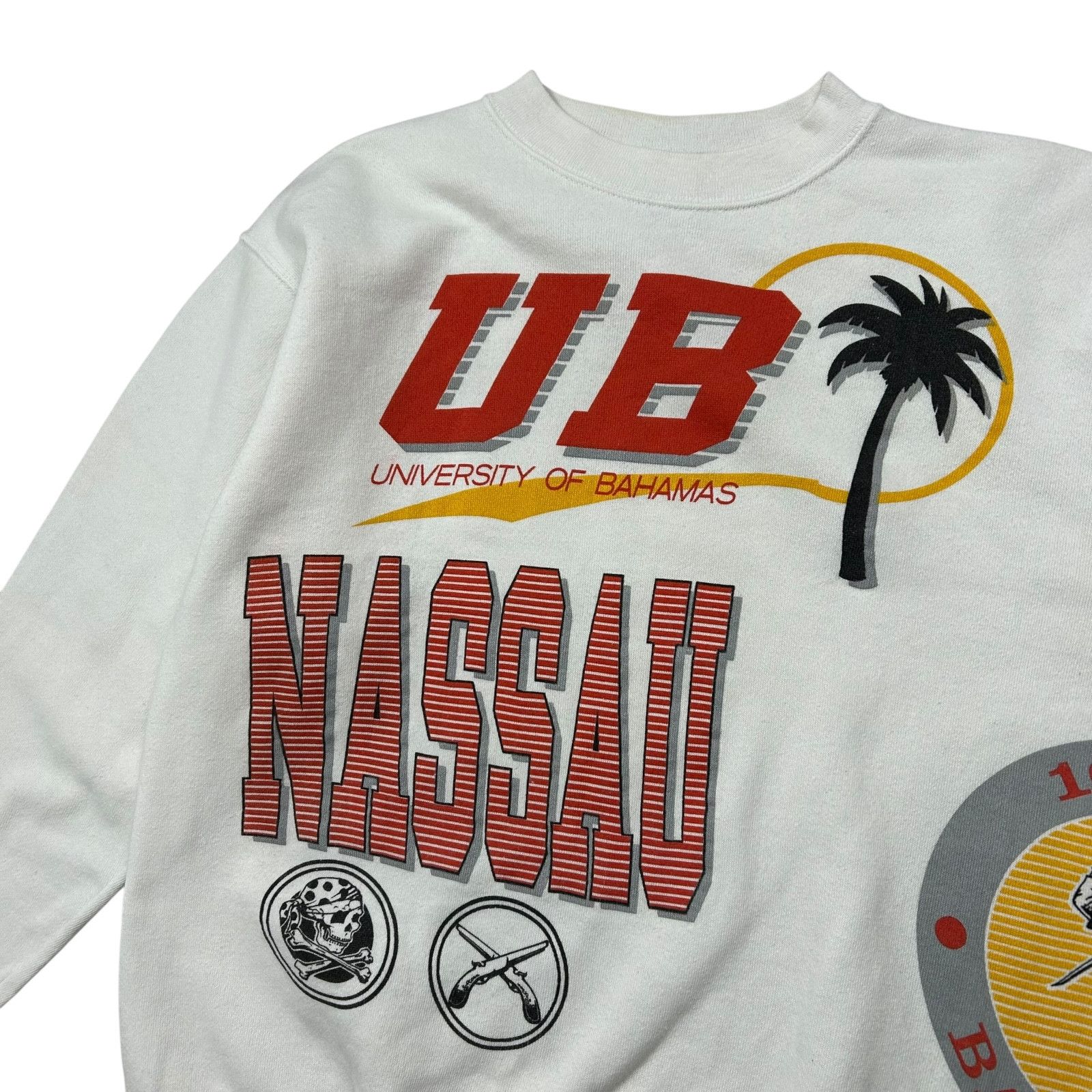 Vintage UNIVERSITY OF THE BAHAMAS NASSAU CARIBBEAN SWEATSHIRT AOP Size US M / EU 48-50 / 2 - 4 Thumbnail