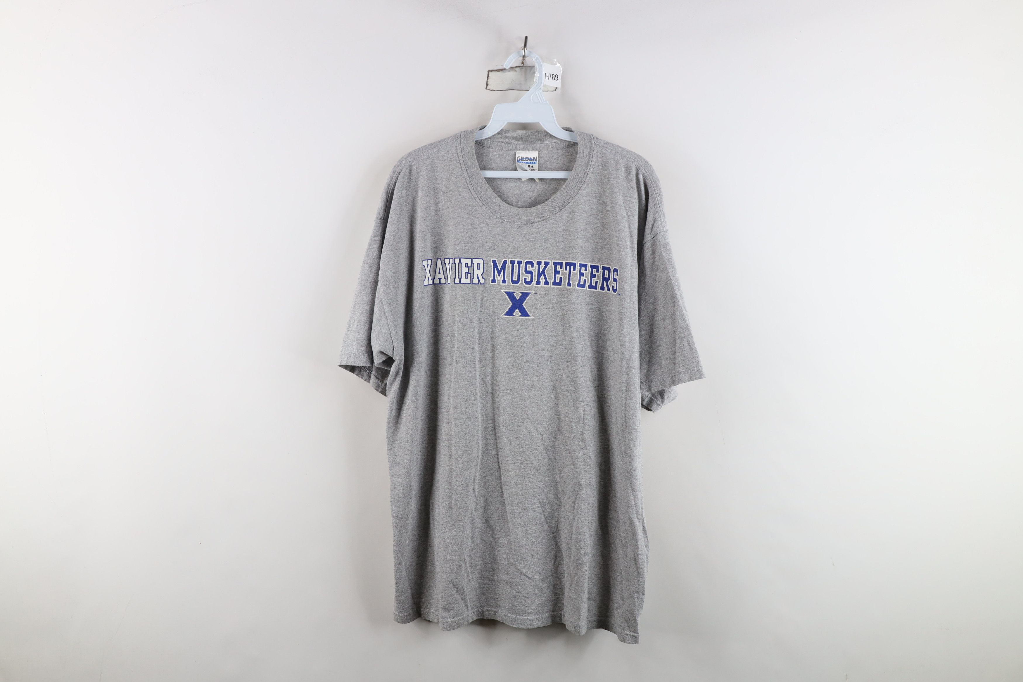 Vintage Vintage 90s Y2K Xavier University Short Sleeve T-Shirt Gray Size US XL / EU 56 / 4 - 1 Thumbnail