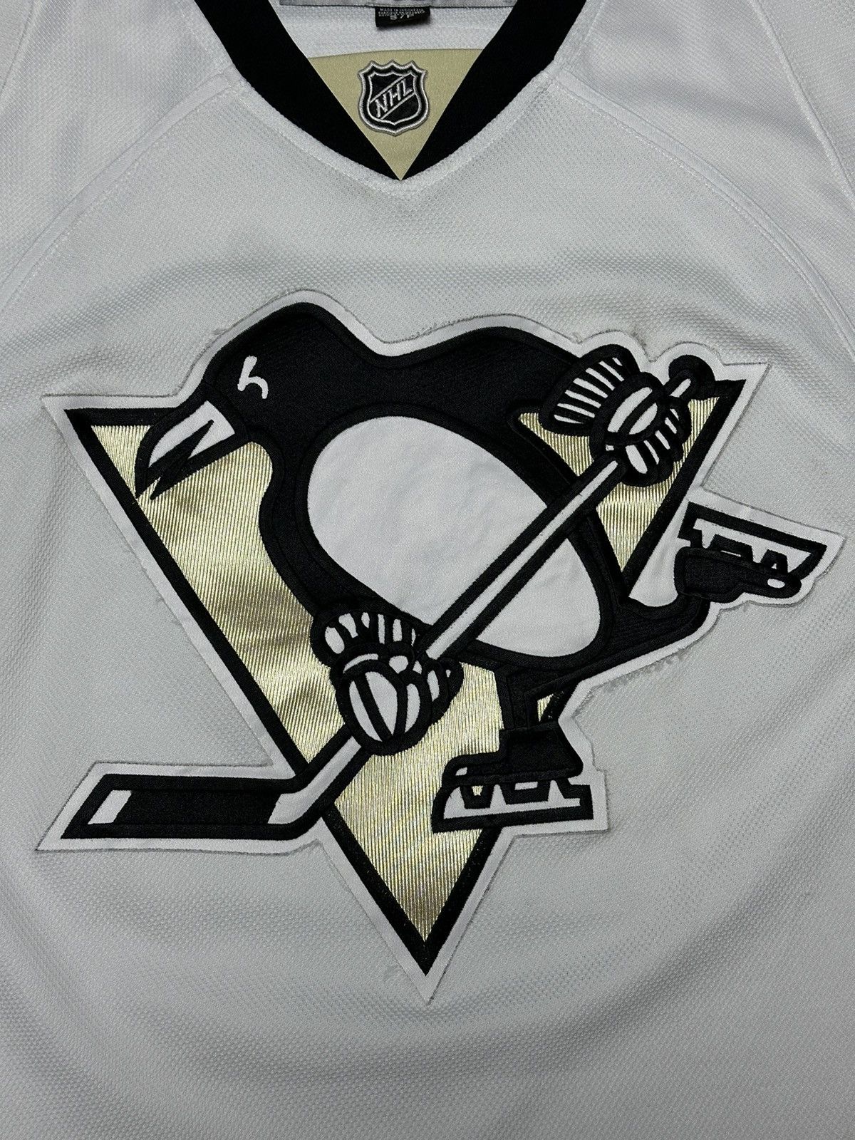 NHL Pittsburgh Penguins NHL James Neal #18 Jersey Size US S / EU 44-46 / 1 - 5 Thumbnail