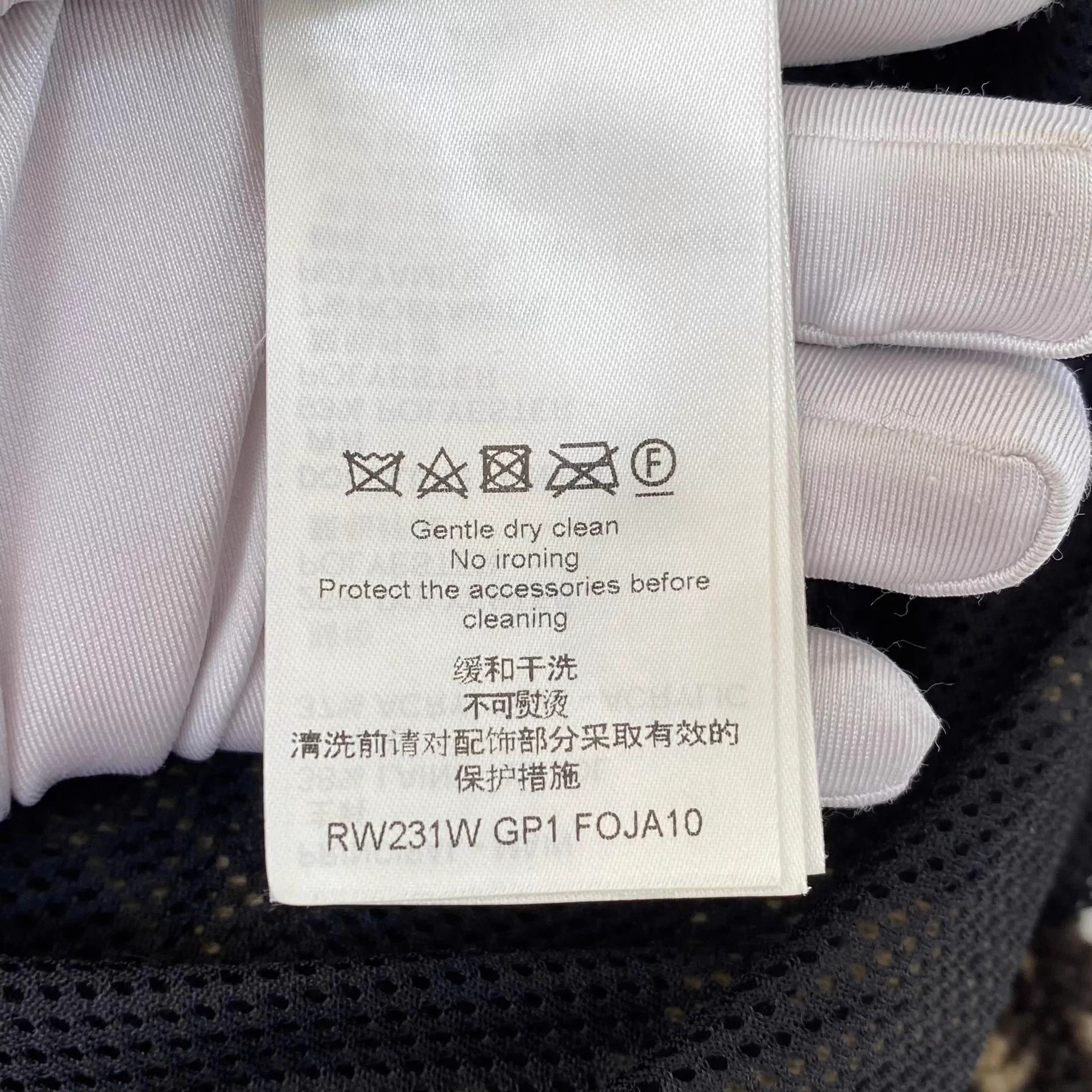 Louis Vuitton Louis Vuitton color blocked monogram teddy jacket 34 Size XS / US 0-2 / IT 36-38 - 8 Thumbnail
