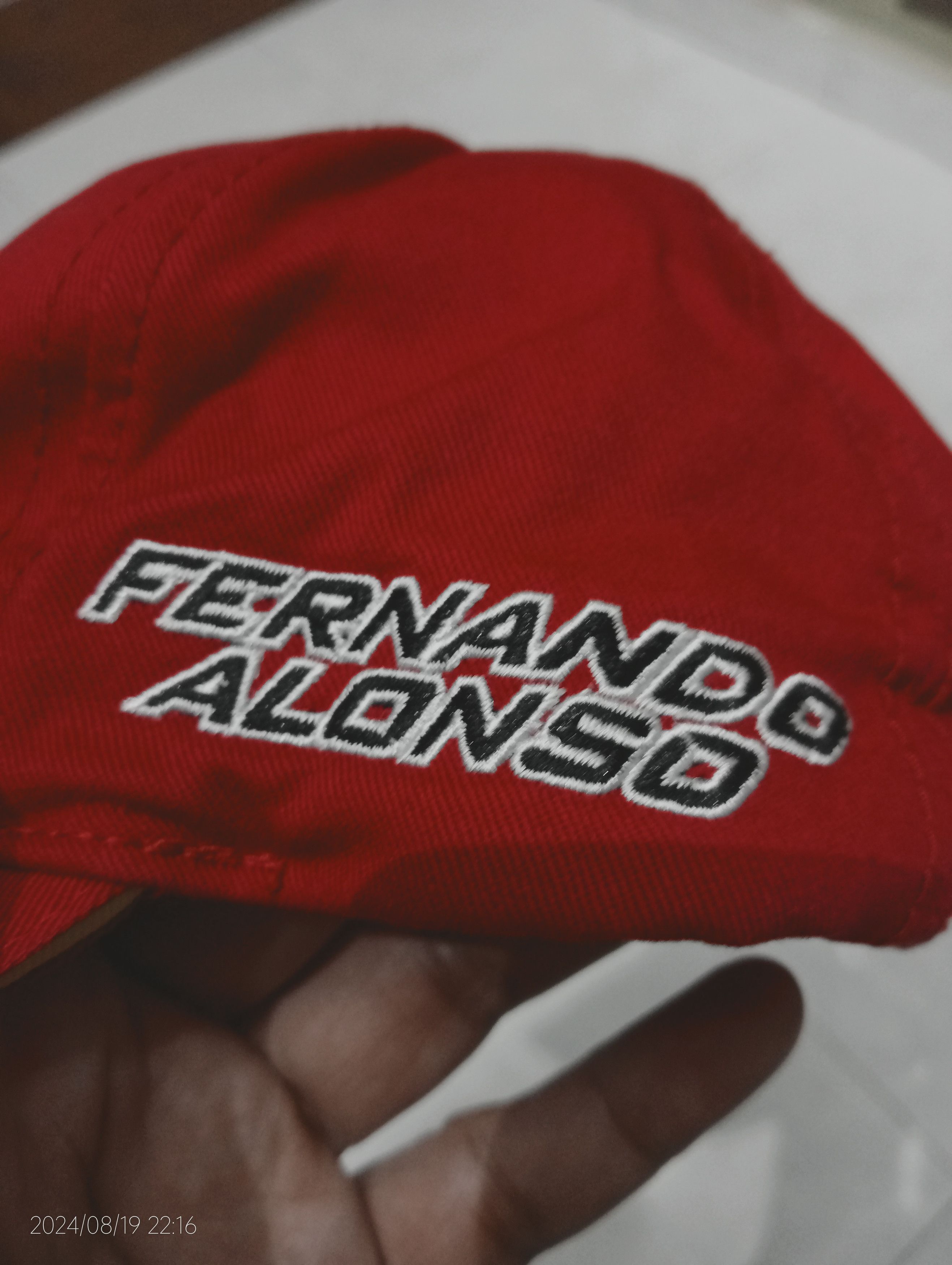 Racing VTG Scuderia Ferrari Fernando Alonso Official Formula 1 Cap Size ONE SIZE - 4 Thumbnail