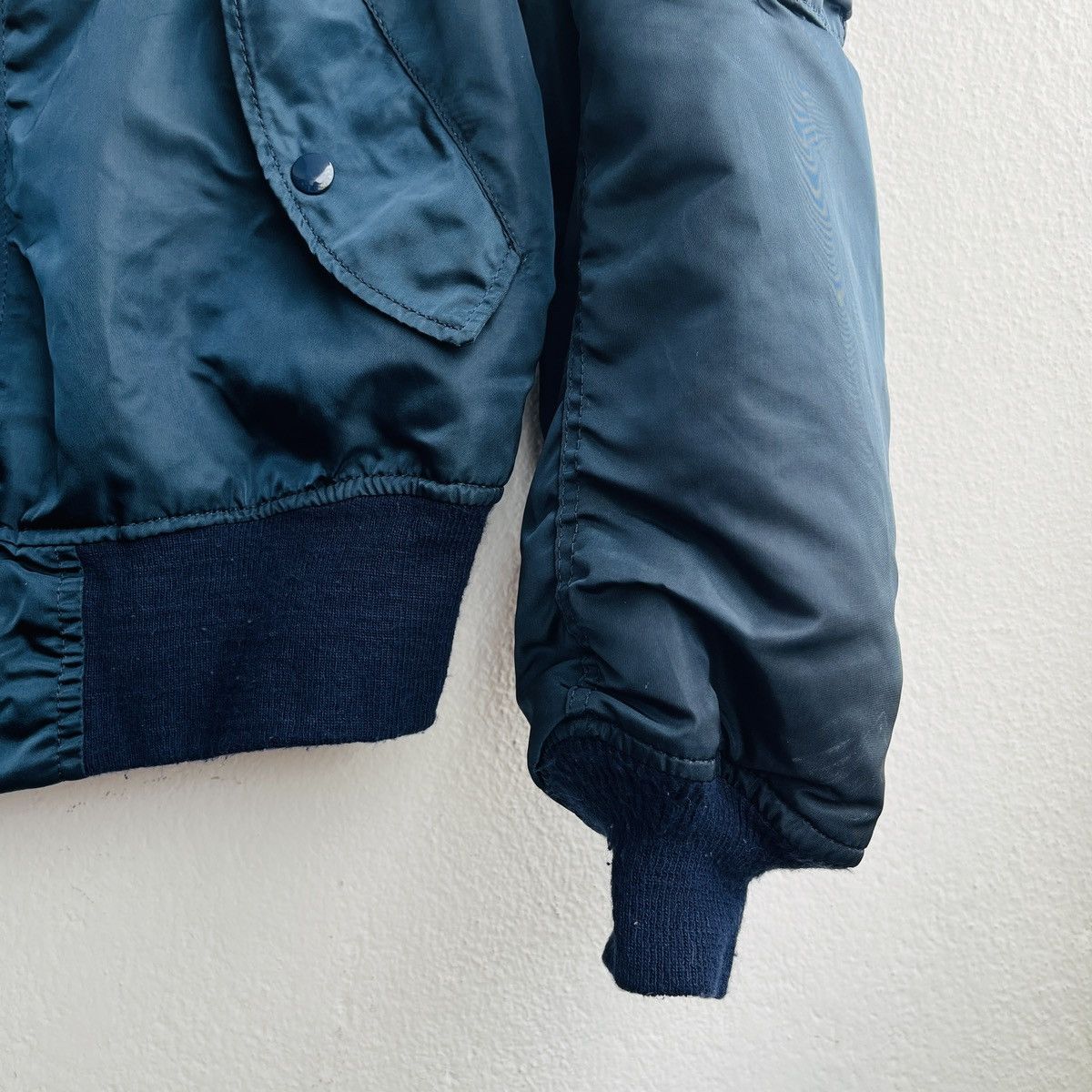 Alpha Industries Dark Green ALPHA INDUSTRIES AVIREX MA-1 Reversible Bomber Size US M / EU 48-50 / 2 - 8 Thumbnail
