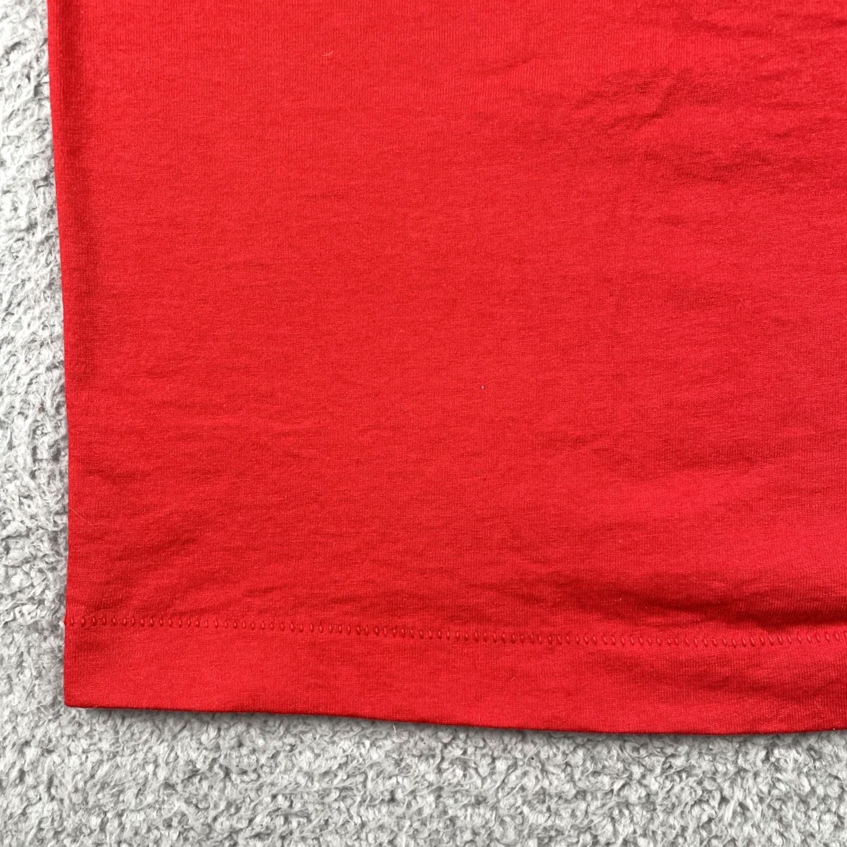 Vintage VINTAGE Screen Stars Best Shirt Mens L Red 80s 90s USA Trucker Vtg Blood Orange Cotton Blend Polyester Short Sleeve Crew Neck Size US L / EU 52-54 / 3 - 5 Thumbnail