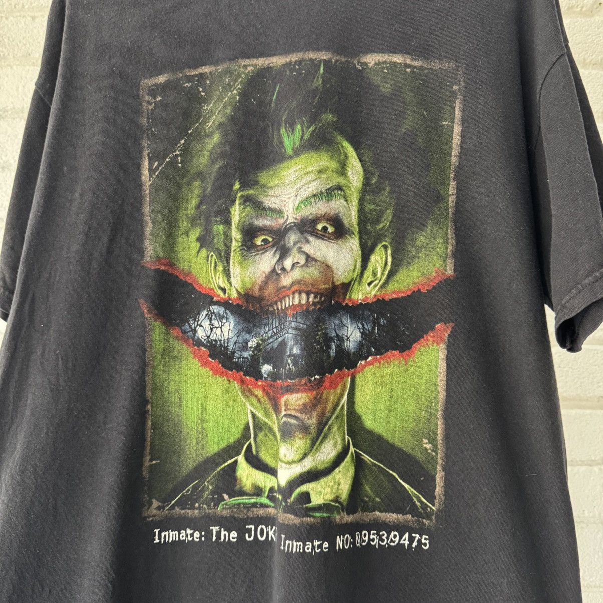 DC Comics Joker Tee Size US XL / EU 56 / 4 - 3 Thumbnail