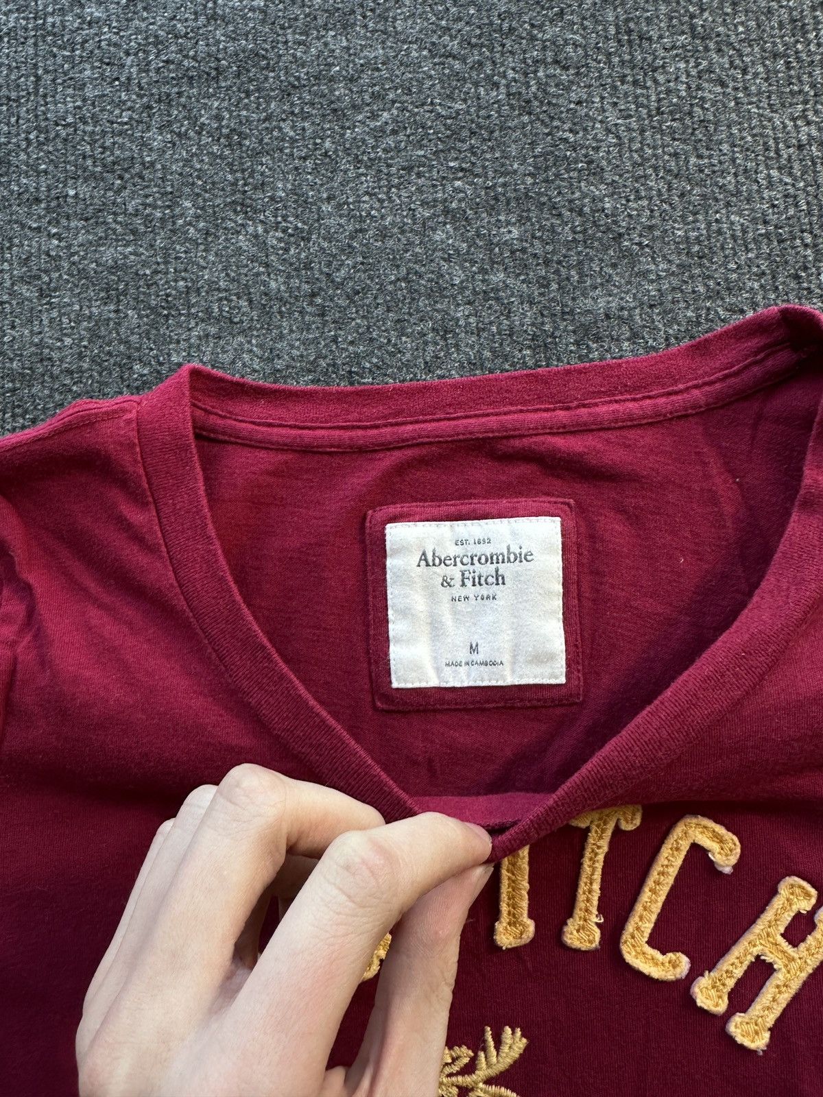 Abercrombie & Fitch 🚨 ABERCROMBIE & FITCH WMN Y2K VNTG V NECK BIG LOGO BABY DOLL Size M / US 6-8 / IT 42-44 - 6 Thumbnail