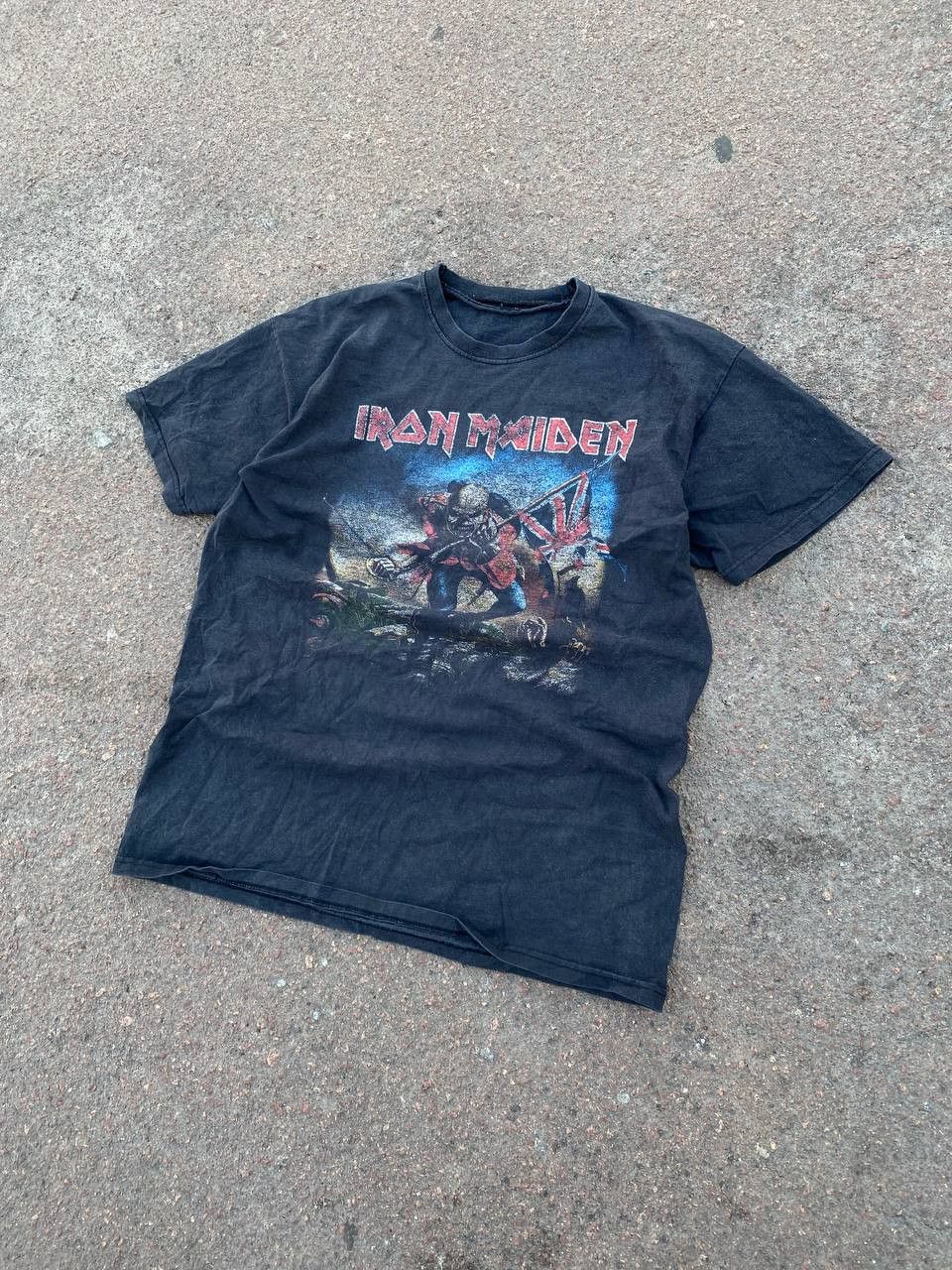 Band Tees × Vintage Faded Iron Maiden The Trooper Heavy Metal Band Tee Size M Size US M / EU 48-50 / 2 - 4 Thumbnail