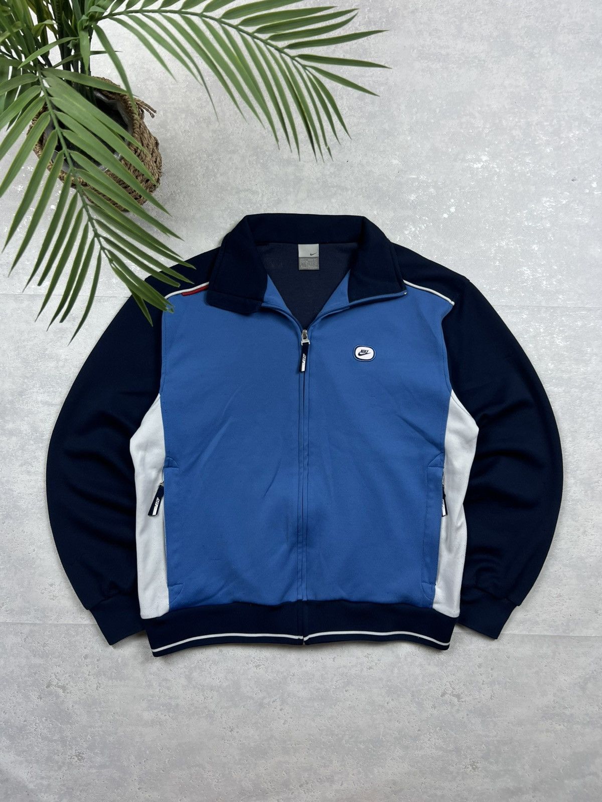 Nike 90s Nike Retro Logo Vintage Y2K Oversized Track Jacket Size US L / EU 52-54 / 3 - 1 Thumbnail