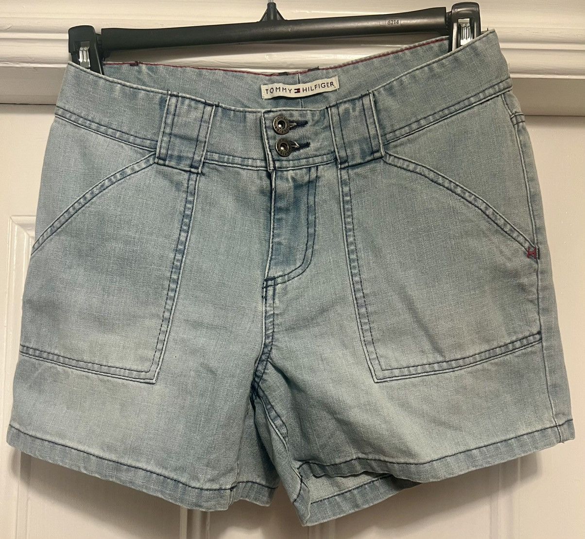Designer × Other × Tommy Hilfiger Authentic Tommy Hilfiger denim blue shorts rare 4 vintage Size 27" / US 4 / IT 40 - 1 Thumbnail