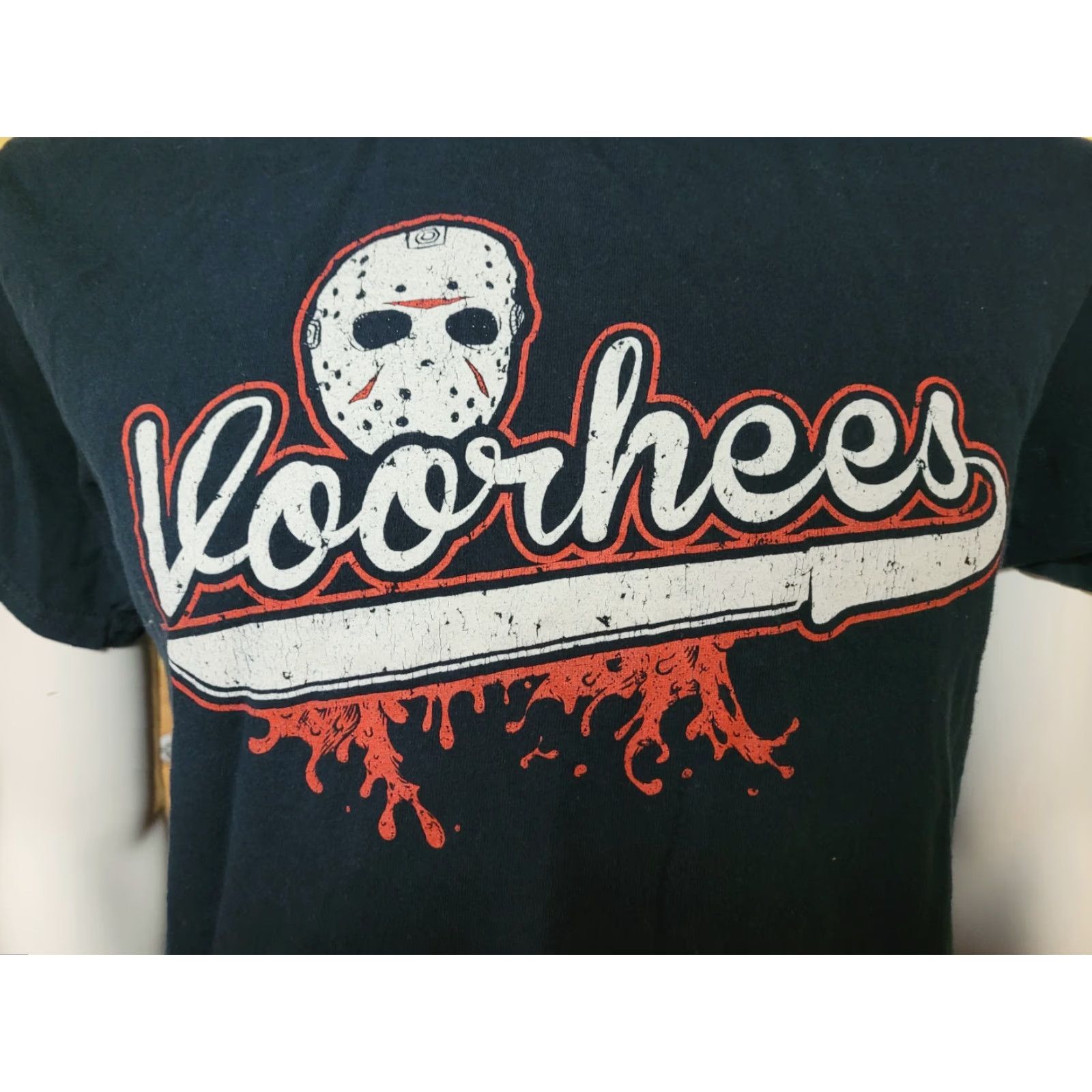 Gildan Friday The 13th Jason Voorhees Baseball Script Logo T Shirt Medium NICE Horror Size US M / EU 48-50 / 2 - 2 Thumbnail
