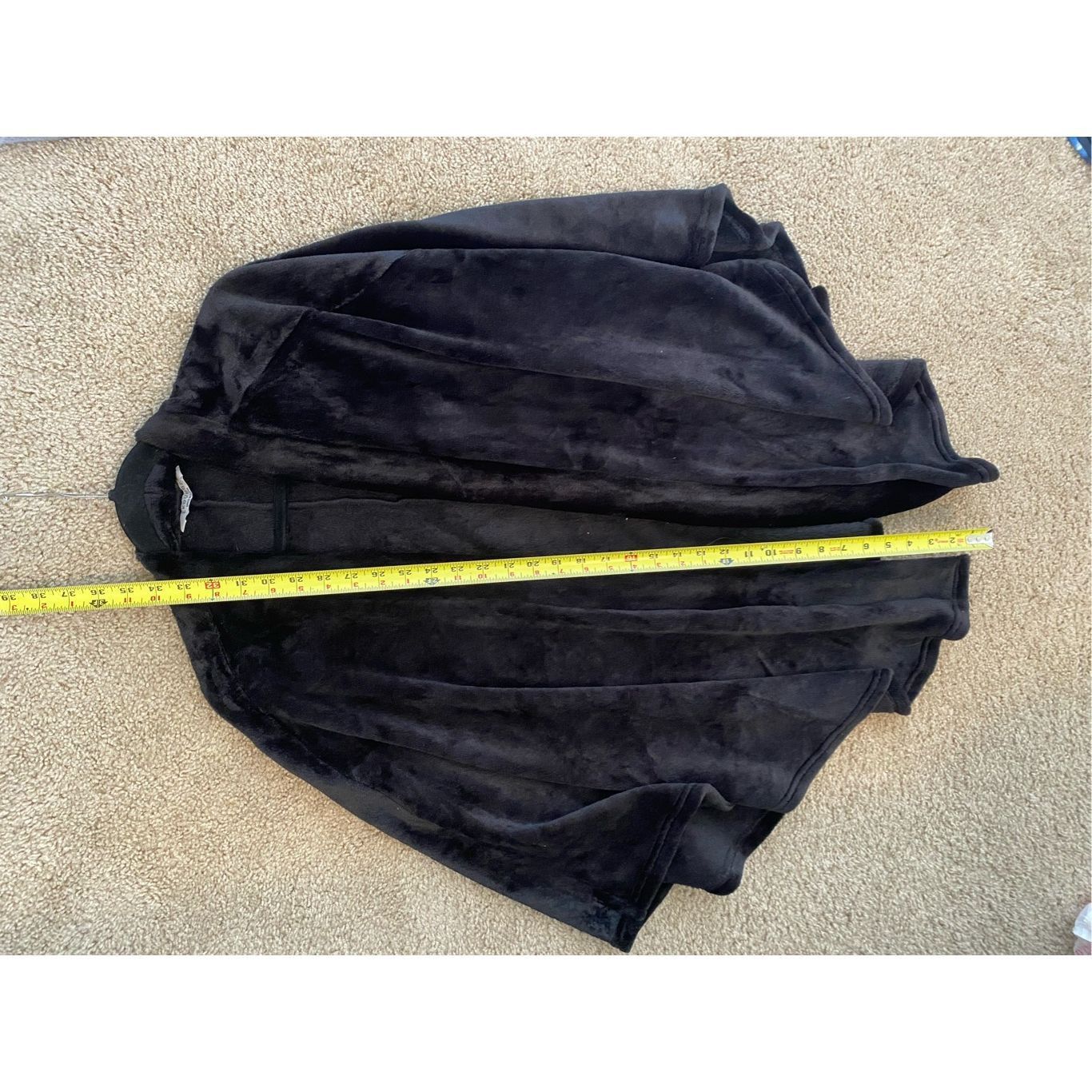 FUZZI Ekouaer Black Fuzzy Lightweight Blanket Shaw, Size Large Size L / US 10 / IT 46 - 7 Thumbnail